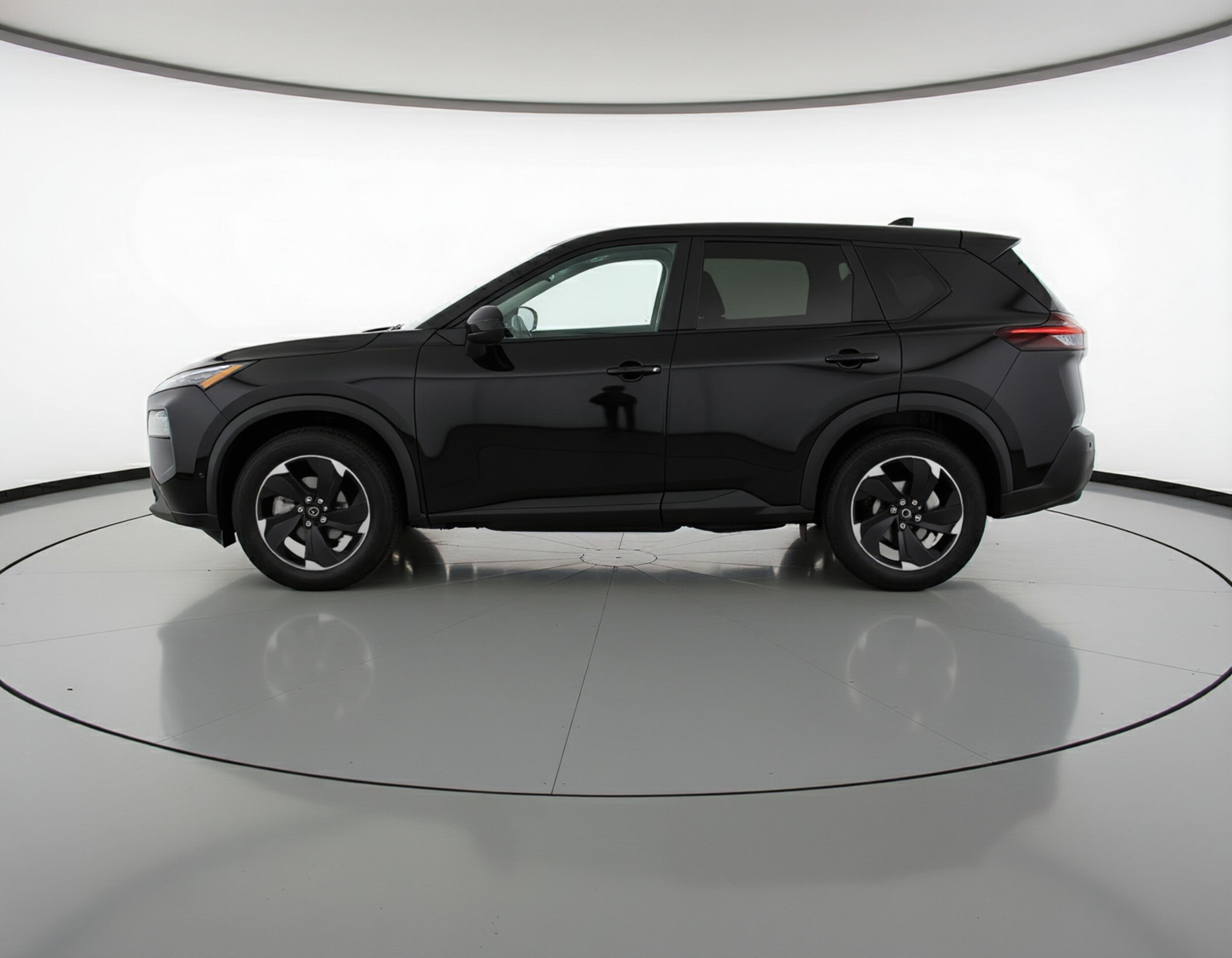 Thumbnail: 2025 Nissan Rogue - 4