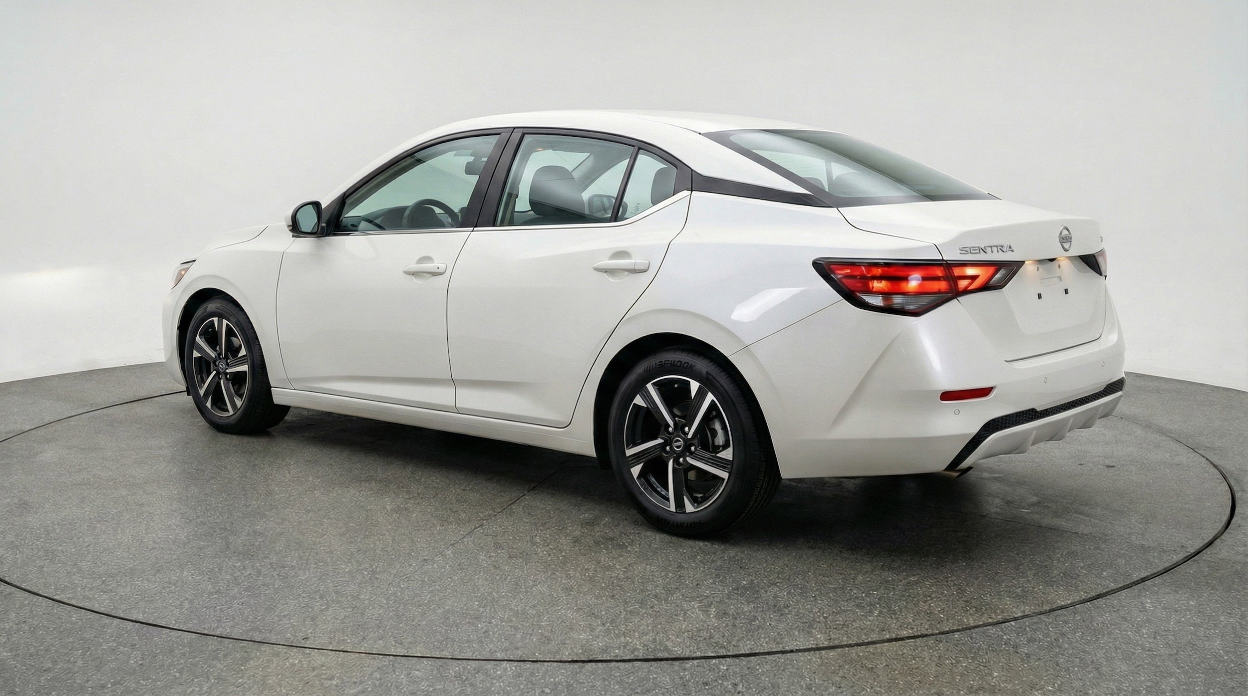 Thumbnail: 2025 Nissan Sentra - 6