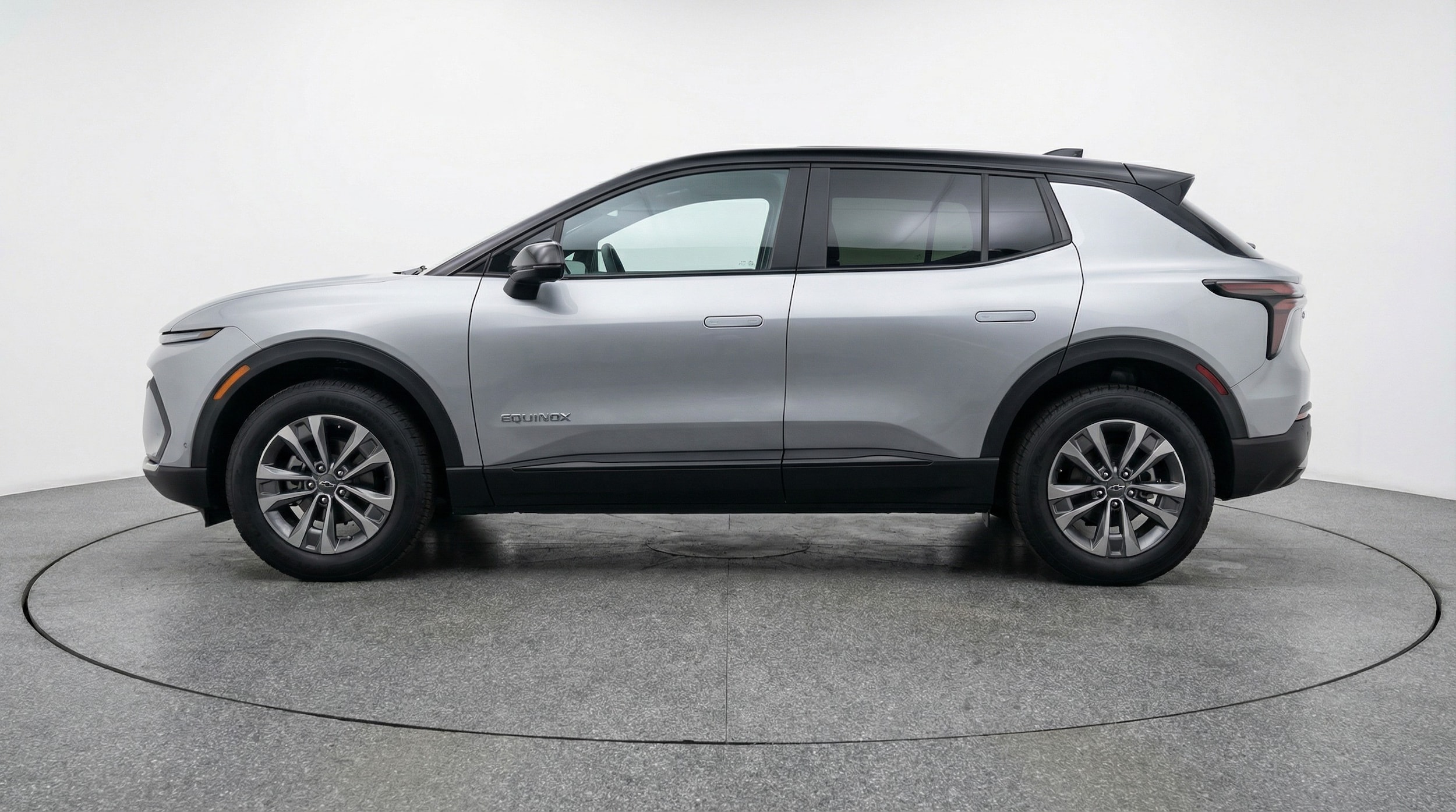 Thumbnail: 2025 Chevrolet Equinox - 4