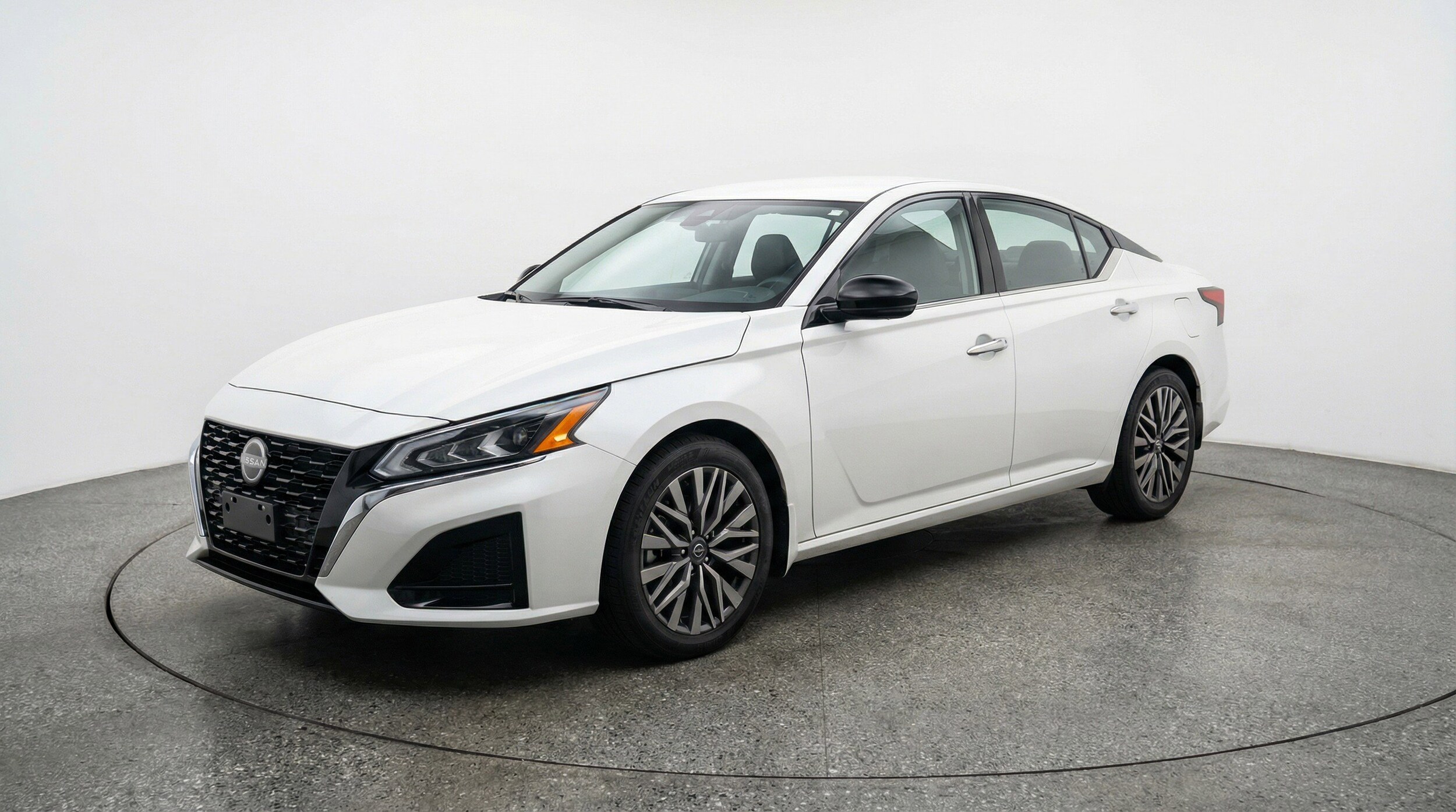 Thumbnail: 2025 Nissan Altima - 3