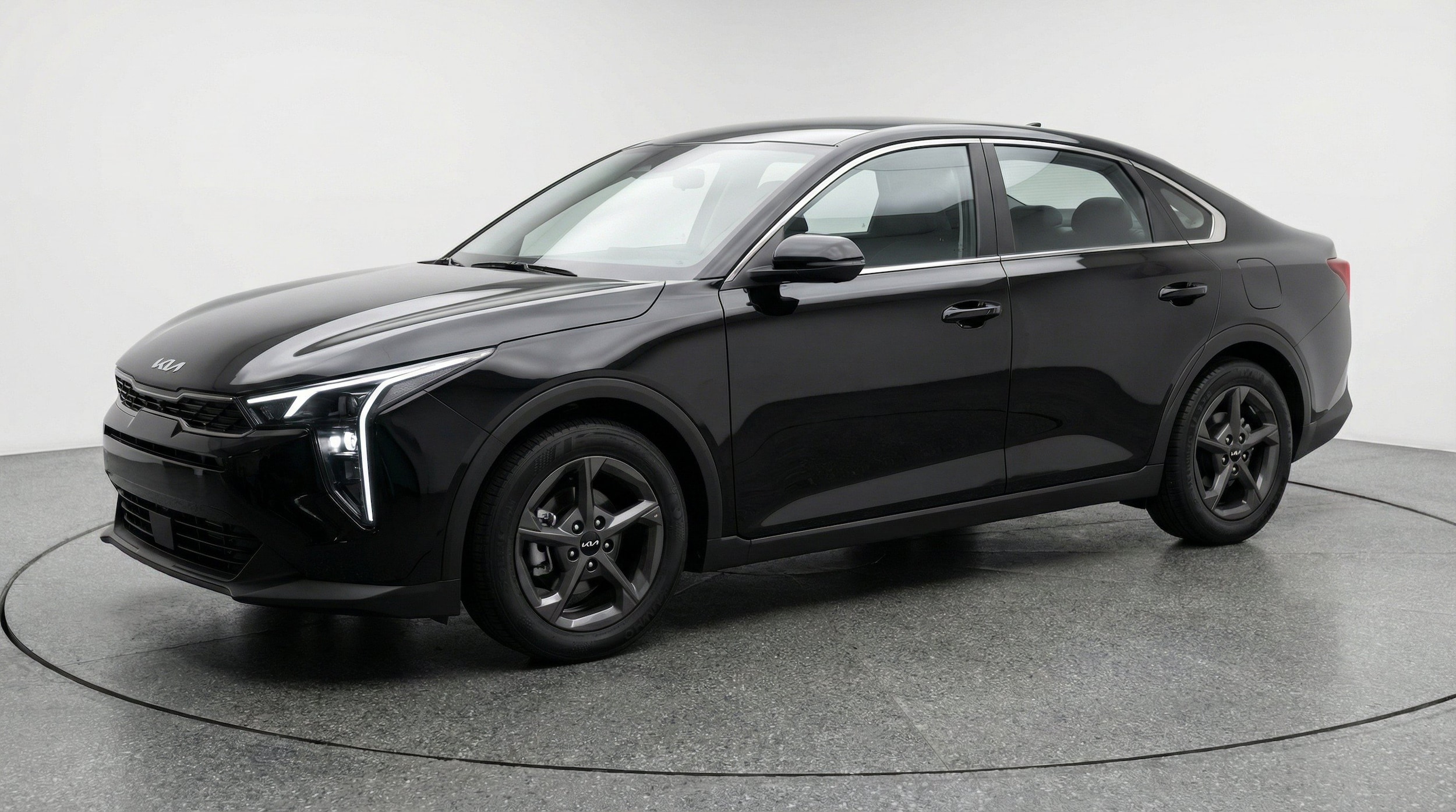Thumbnail: 2026 Kia K4 - 3