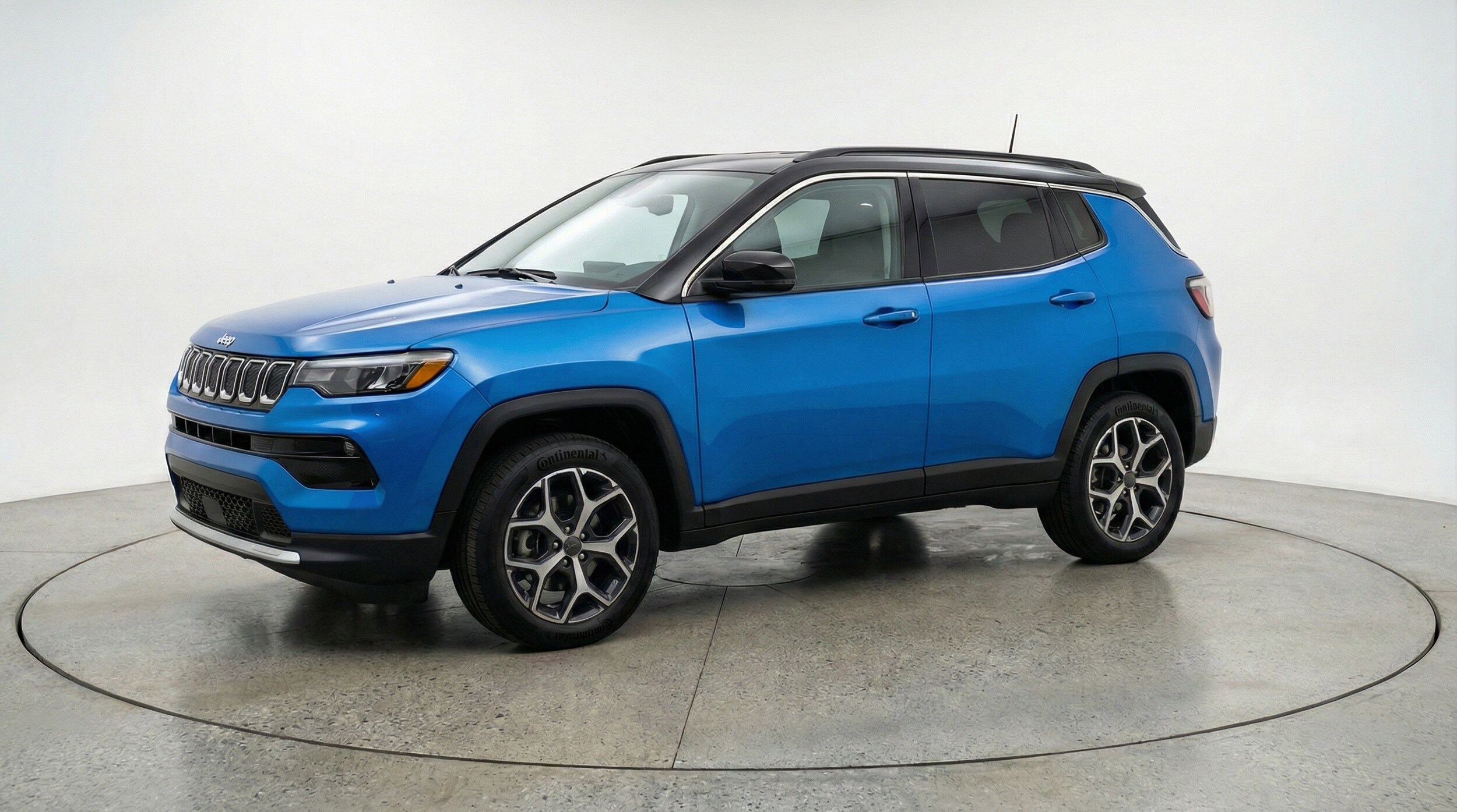 Thumbnail: 2025 Jeep Compass - 3