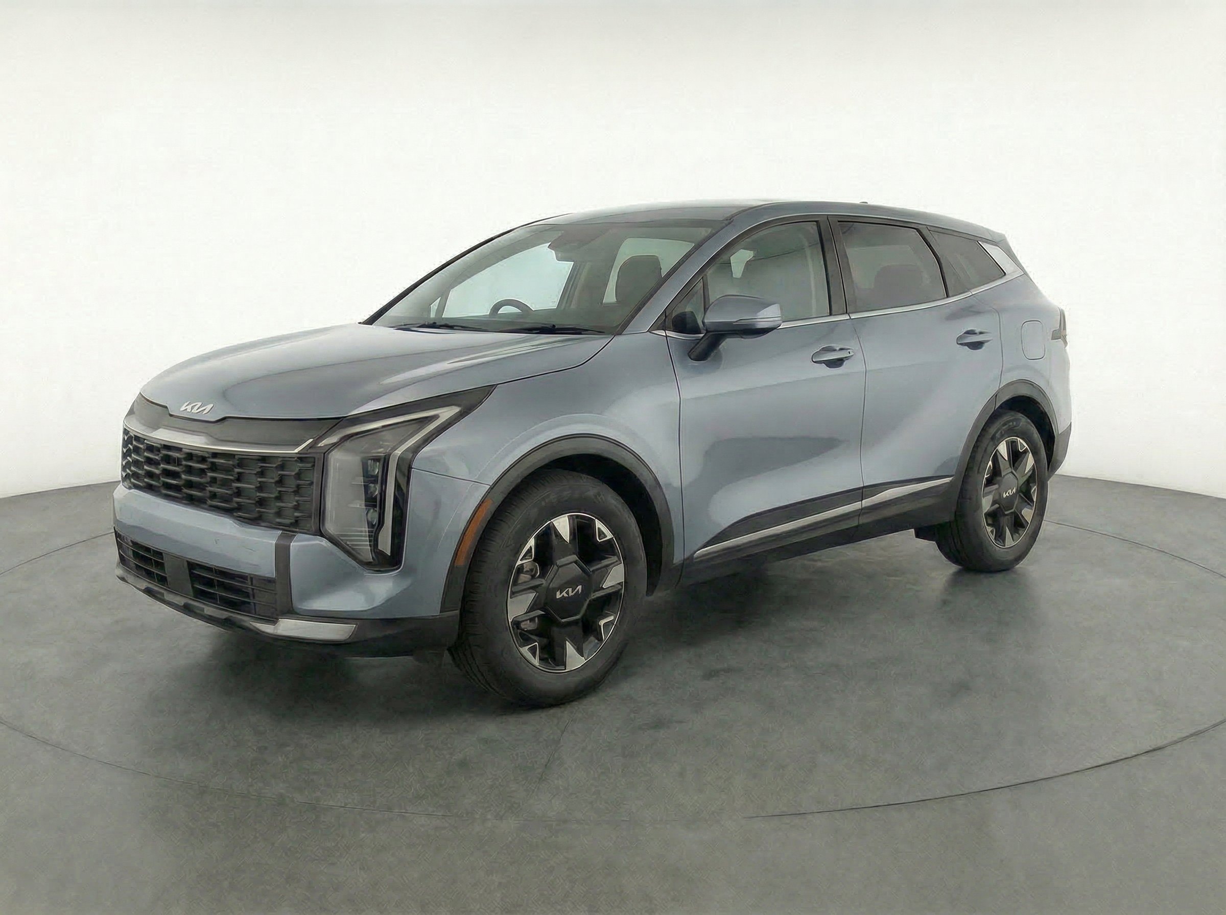 Thumbnail: 2026 Kia Sportage - 3