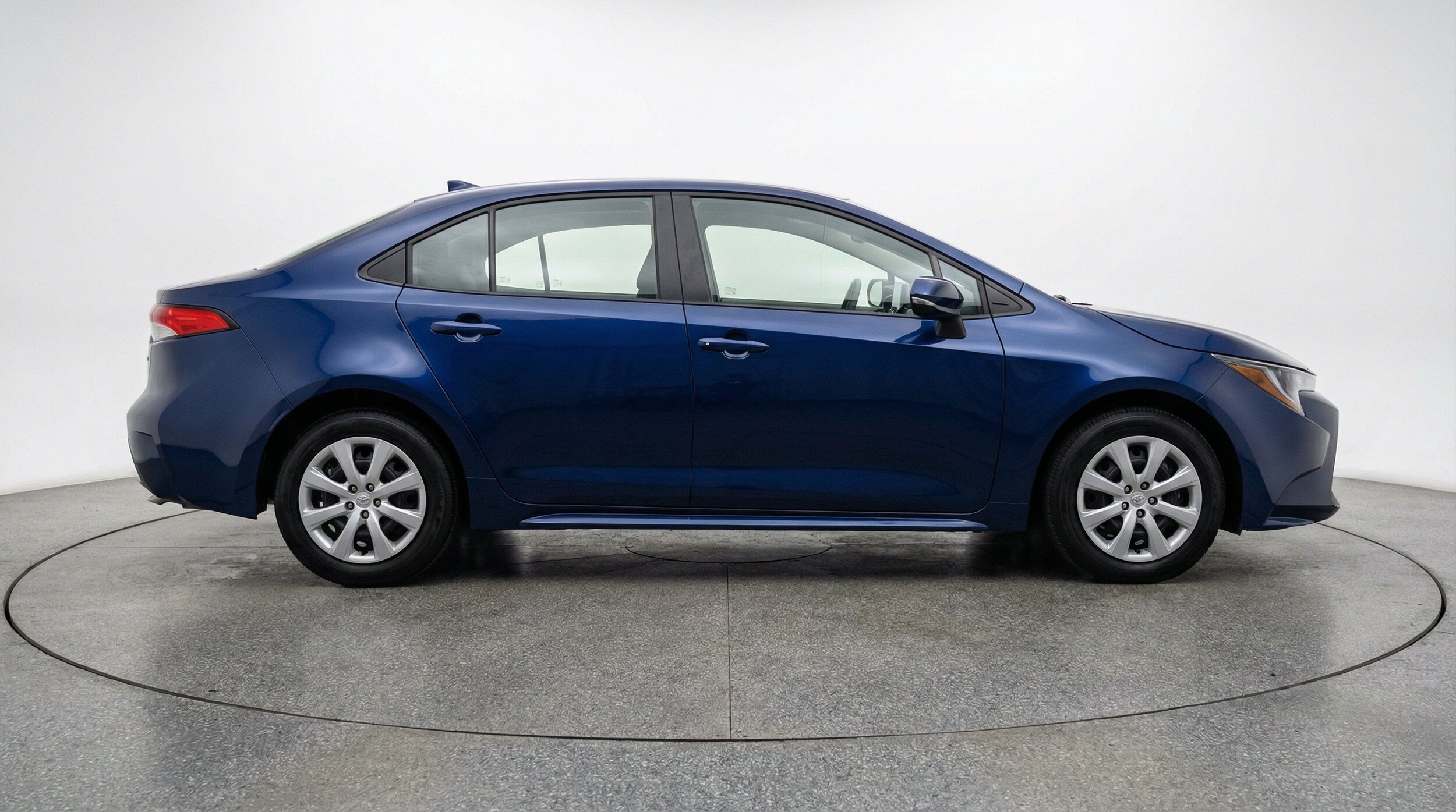 Thumbnail: 2025 Toyota Corolla - 11
