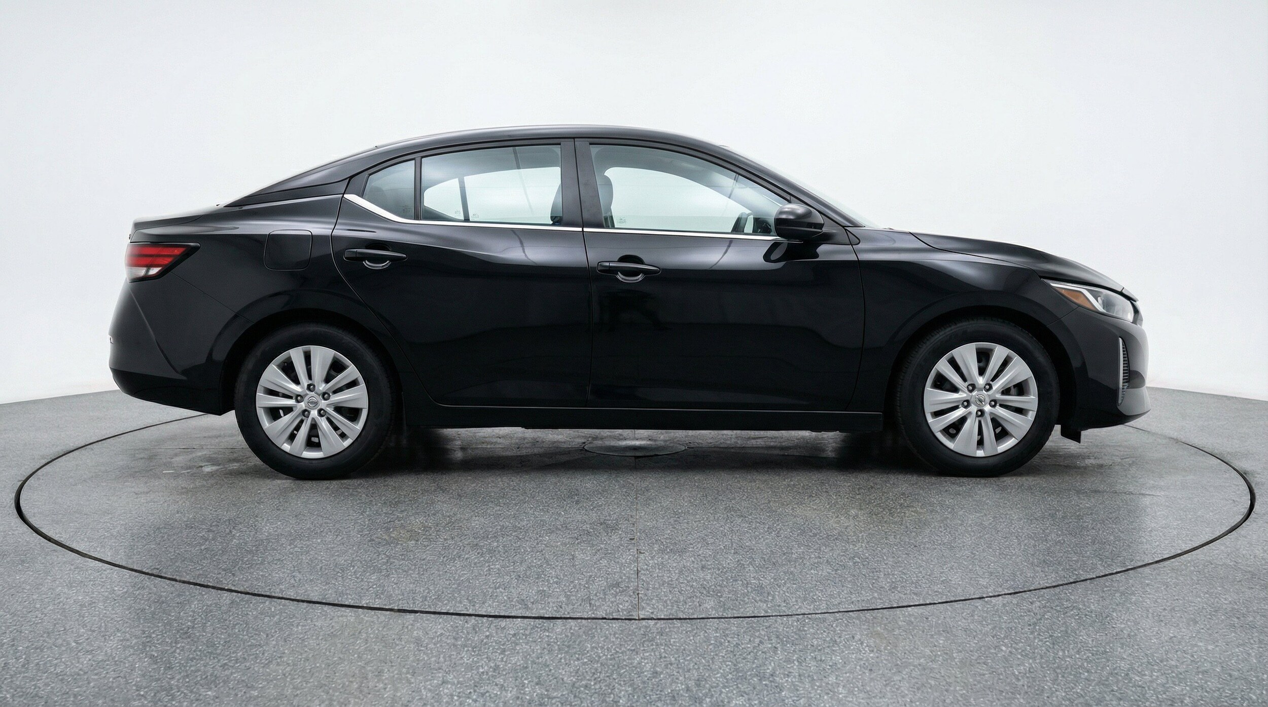 Thumbnail: 2025 Nissan Sentra - 11