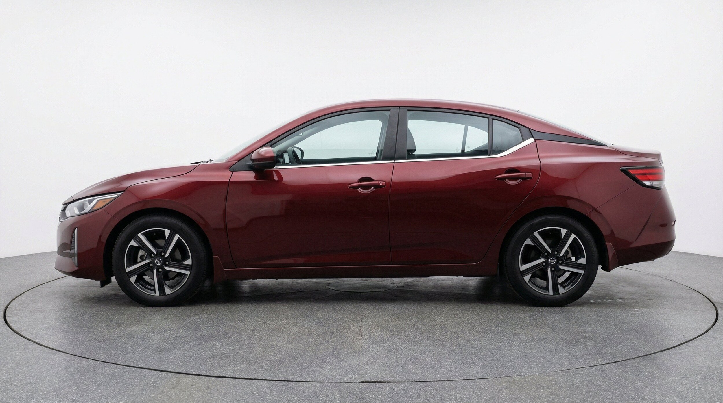 Thumbnail: 2025 Nissan Sentra - 5