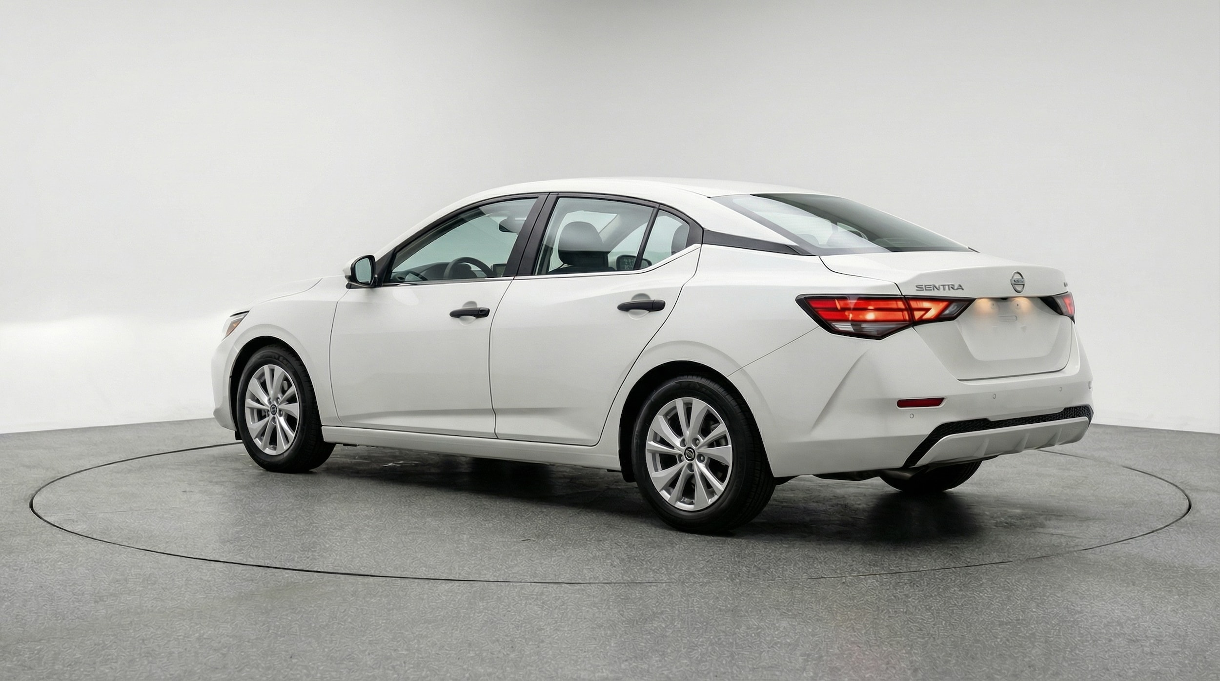 Thumbnail: 2025 Nissan Sentra - 5