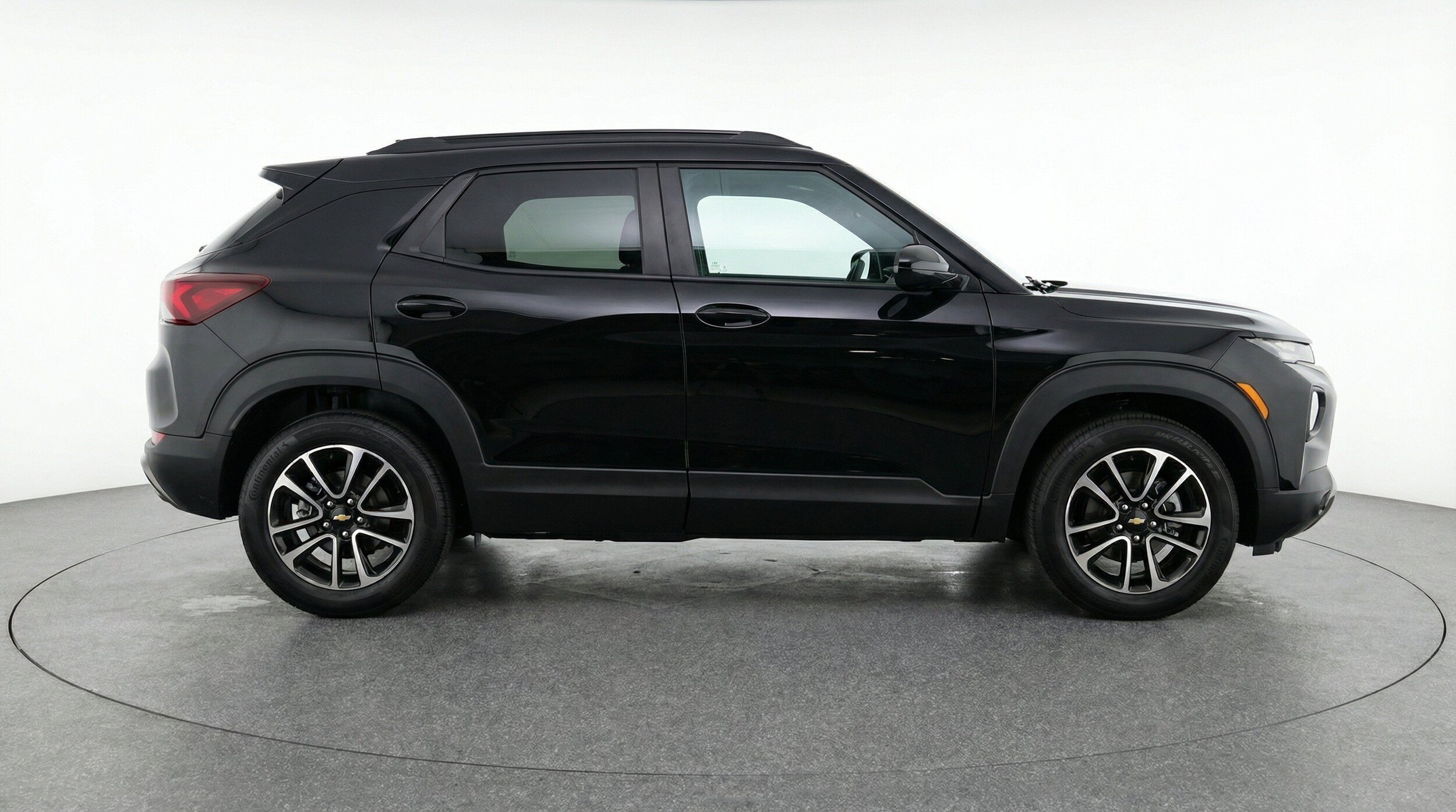 Thumbnail: 2025 Chevrolet TrailBlazer - 10