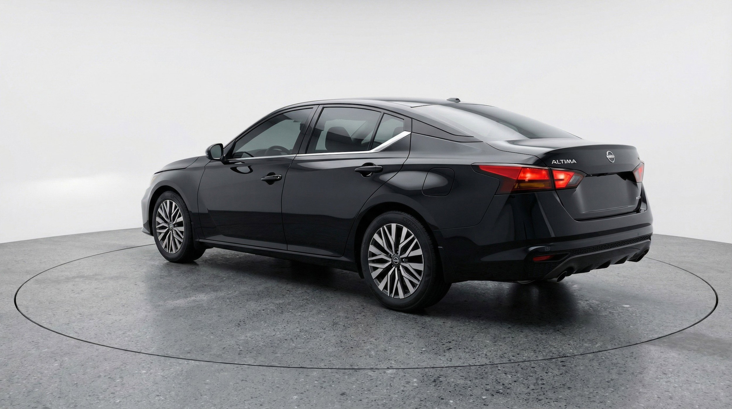 Thumbnail: 2025 Nissan Altima - 6