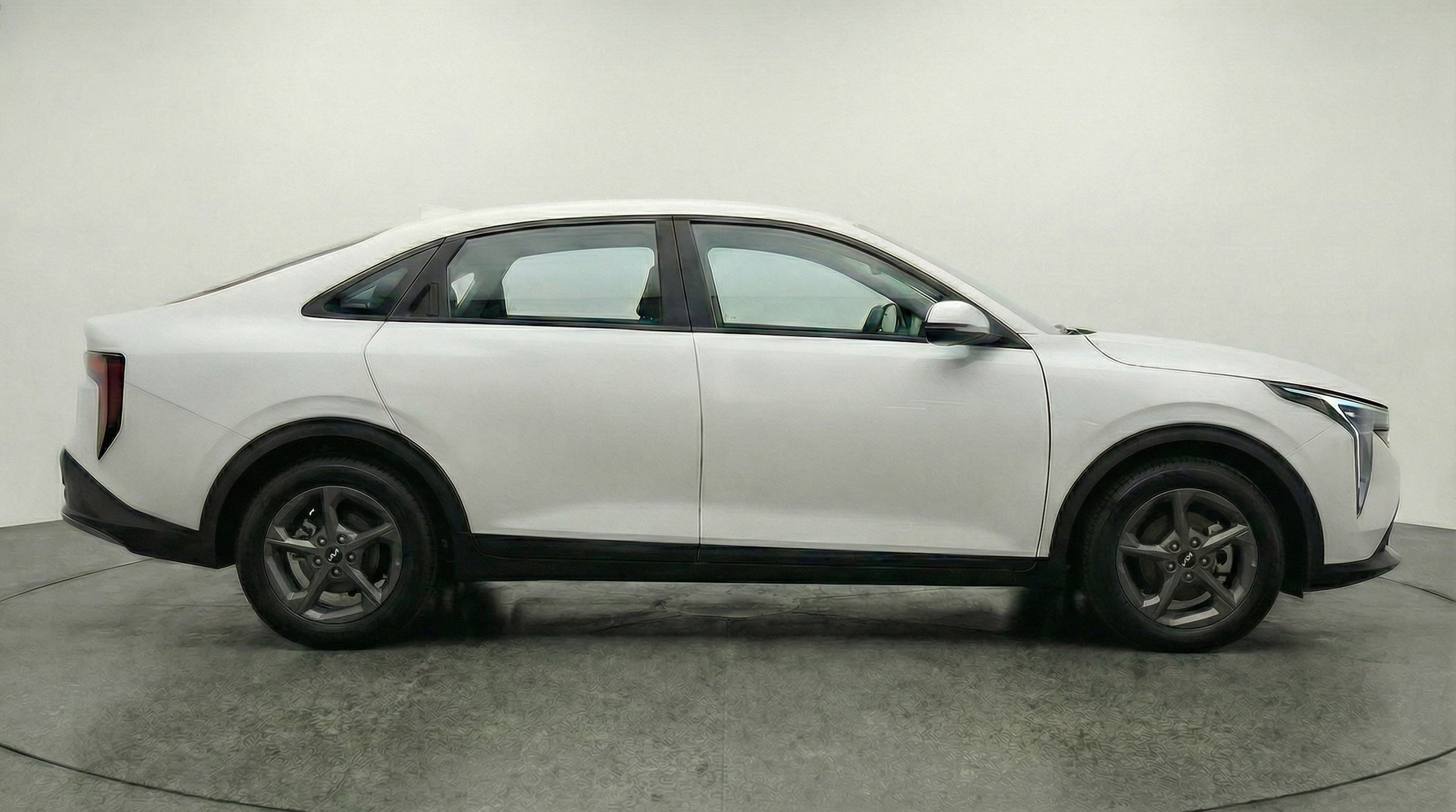 Thumbnail: 2025 Kia K4 - 8