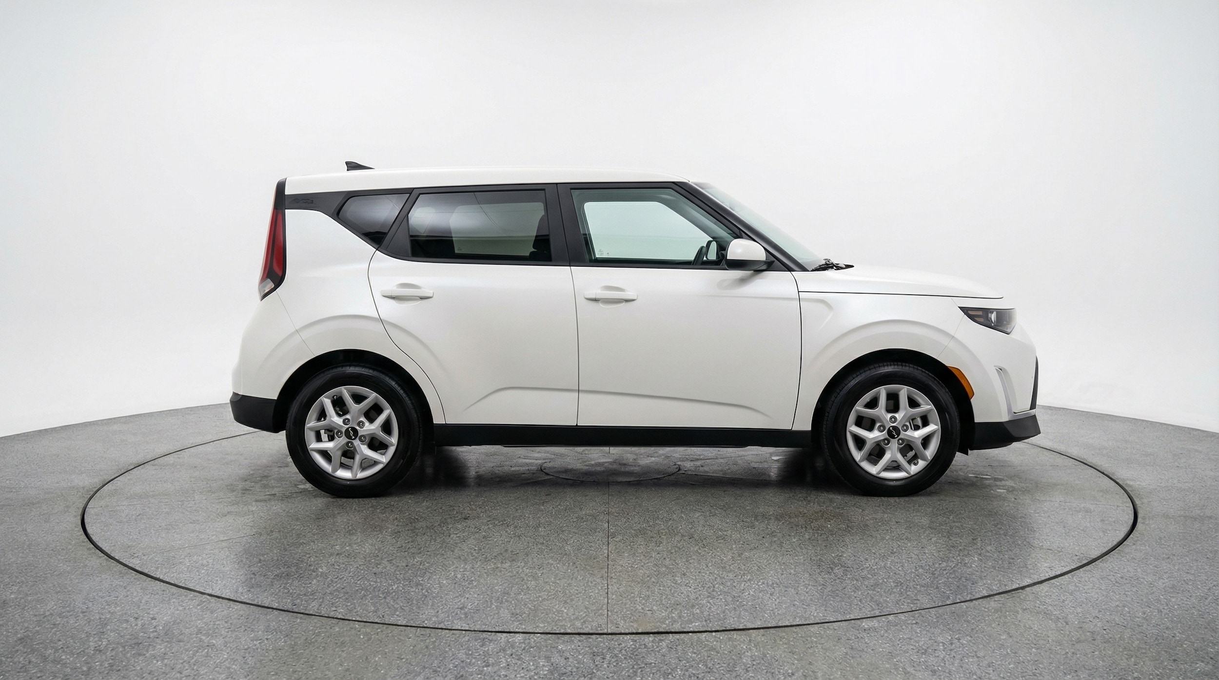 Thumbnail: 2025 Kia Soul - 8