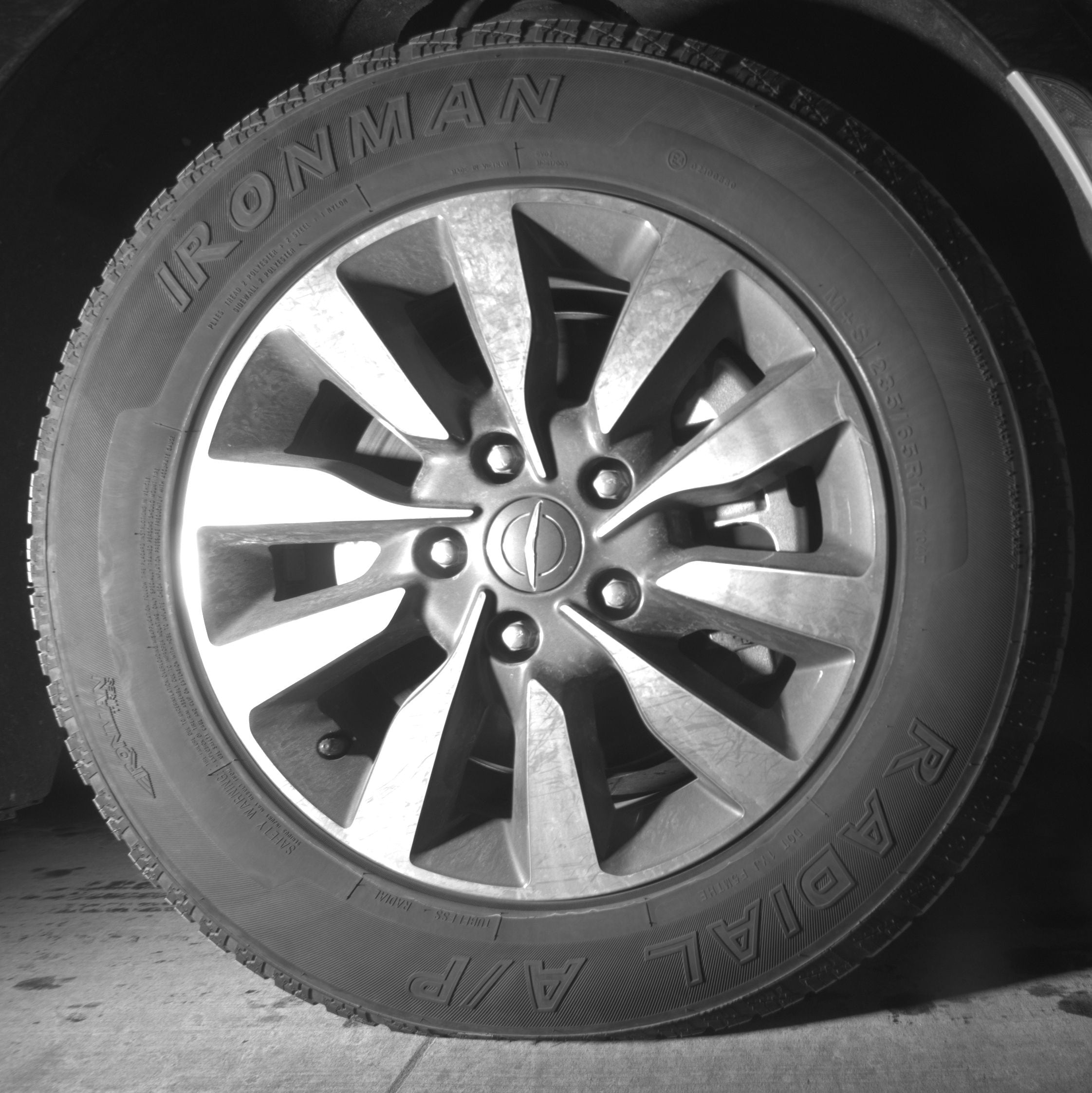 Thumbnail: 2023 Chrysler Pacifica - 10