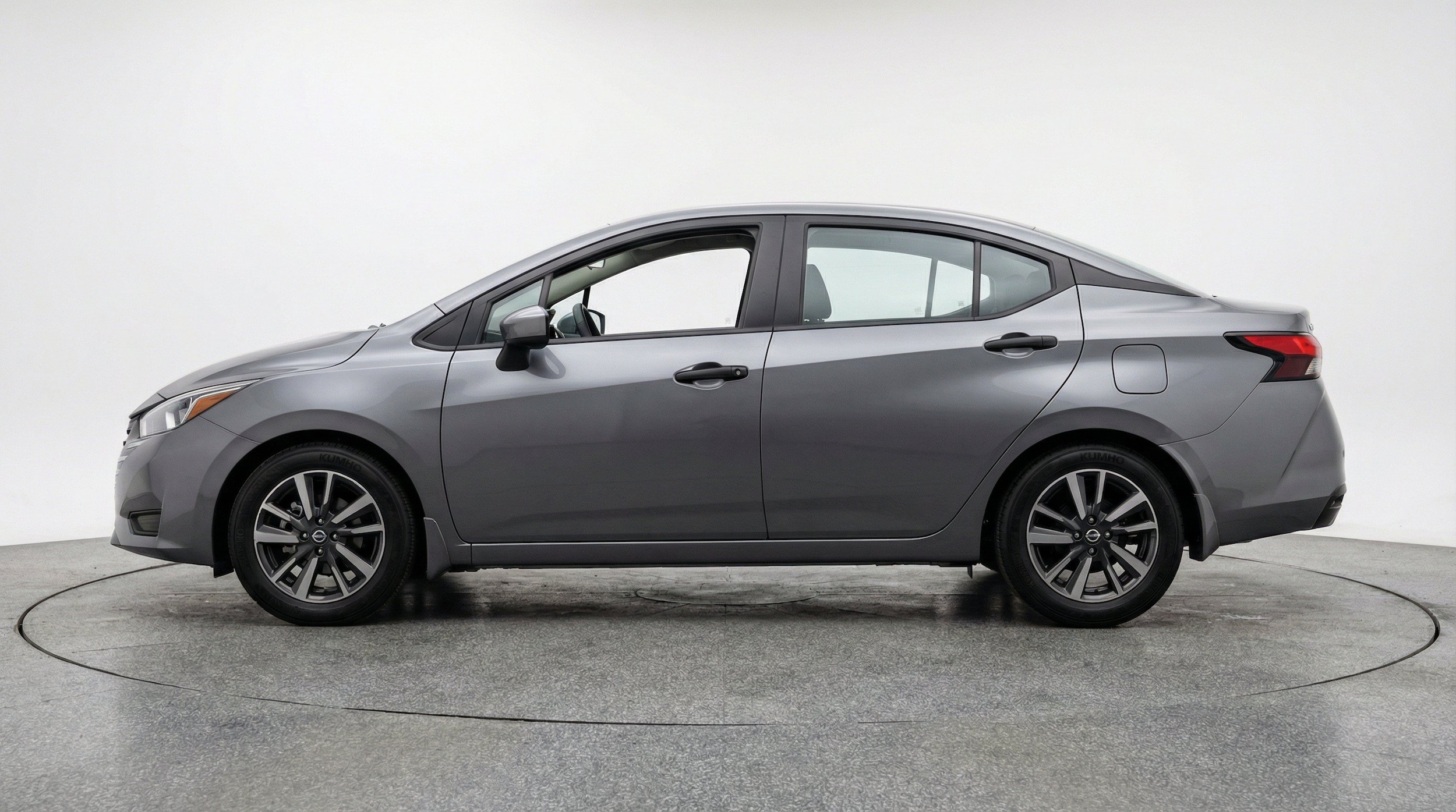 Thumbnail: 2025 Nissan Versa - 5