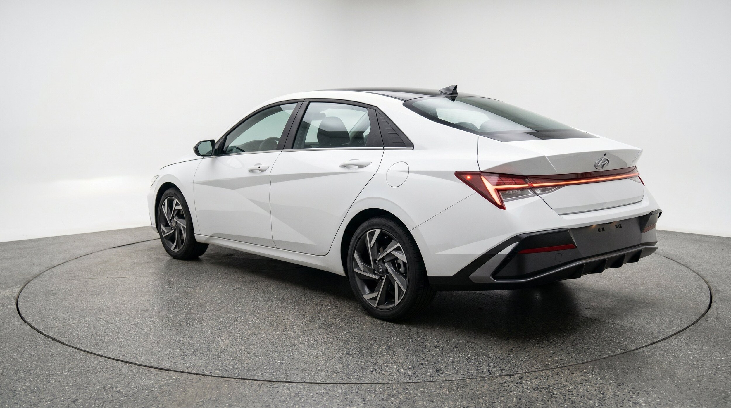 Thumbnail: 2025 Hyundai Elantra - 6