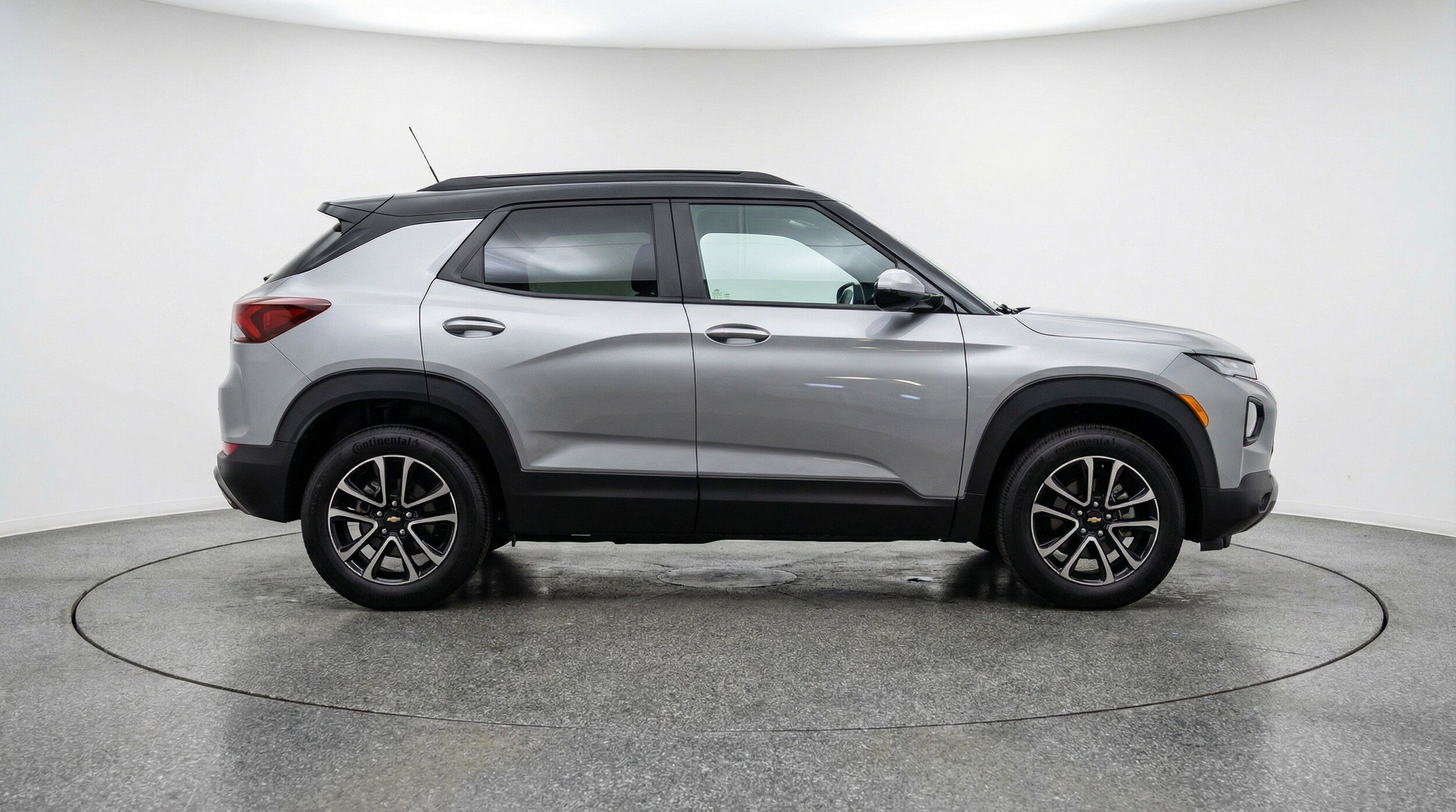 Thumbnail: 2025 Chevrolet TrailBlazer - 11