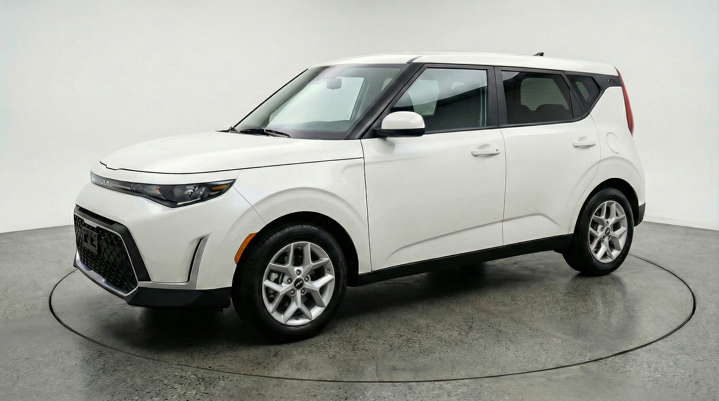 Thumbnail: 2025 Kia Soul - 3