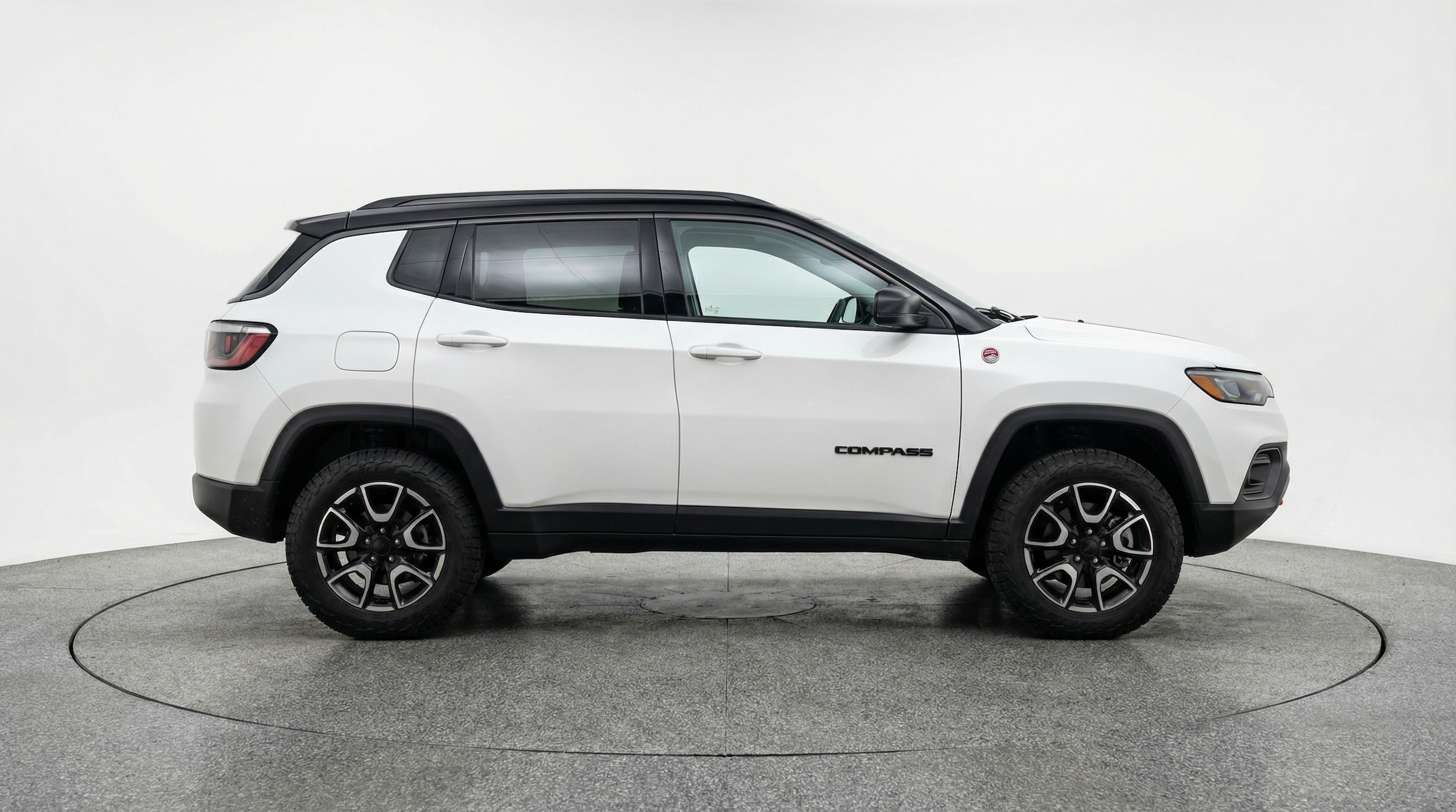 Thumbnail: 2025 Jeep Compass - 8