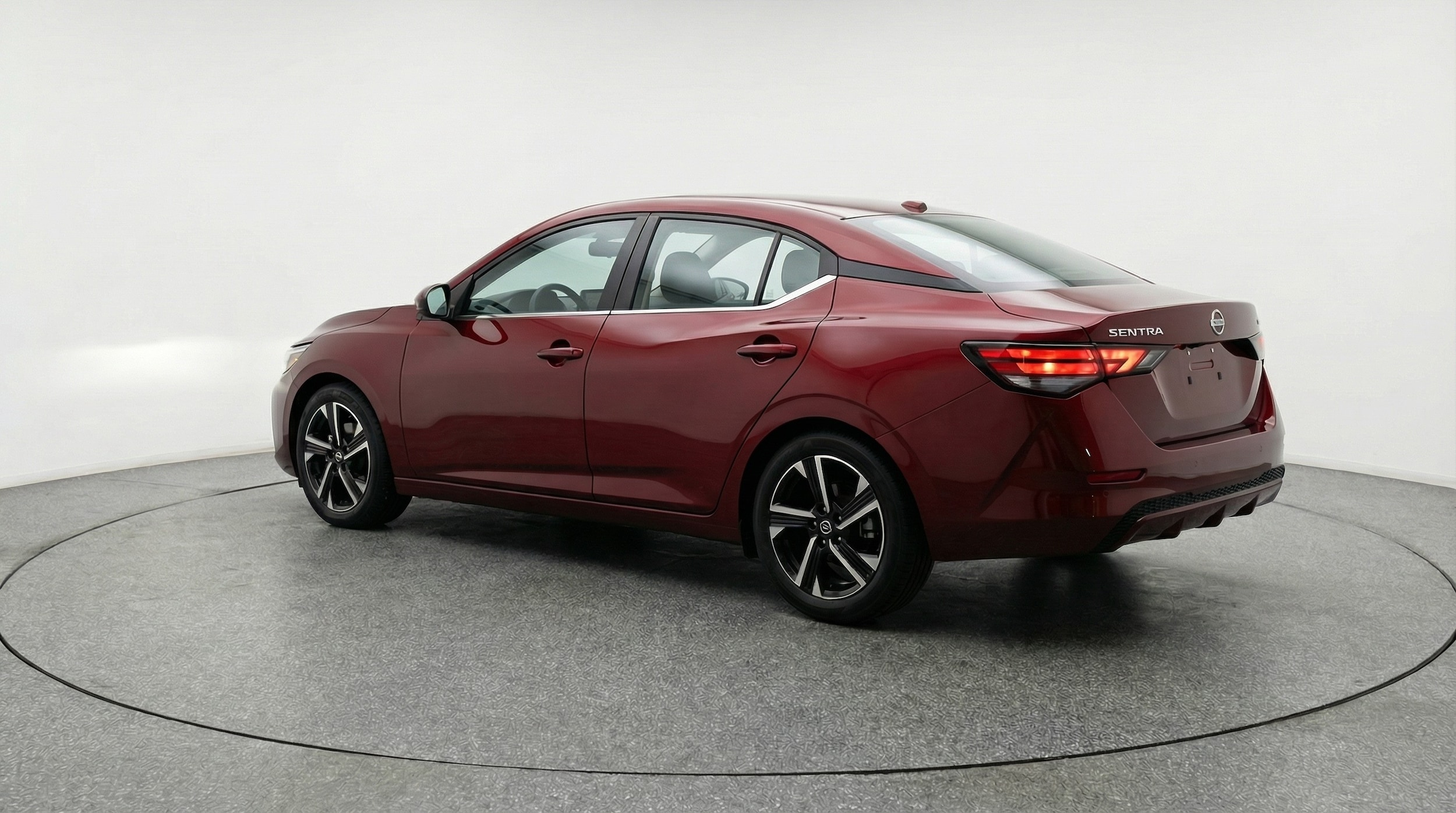 Thumbnail: 2025 Nissan Sentra - 5