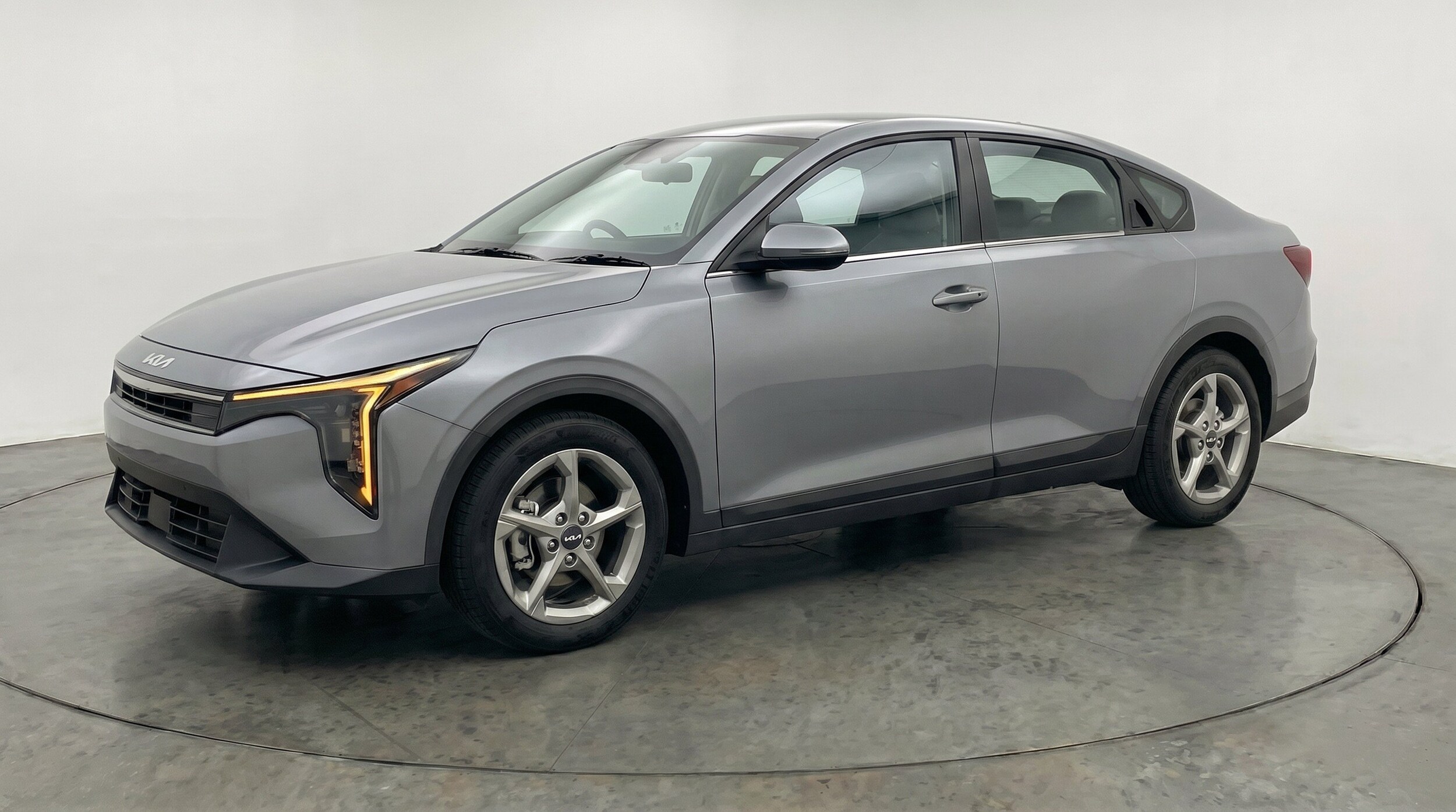 Thumbnail: 2026 Kia K4 - 3