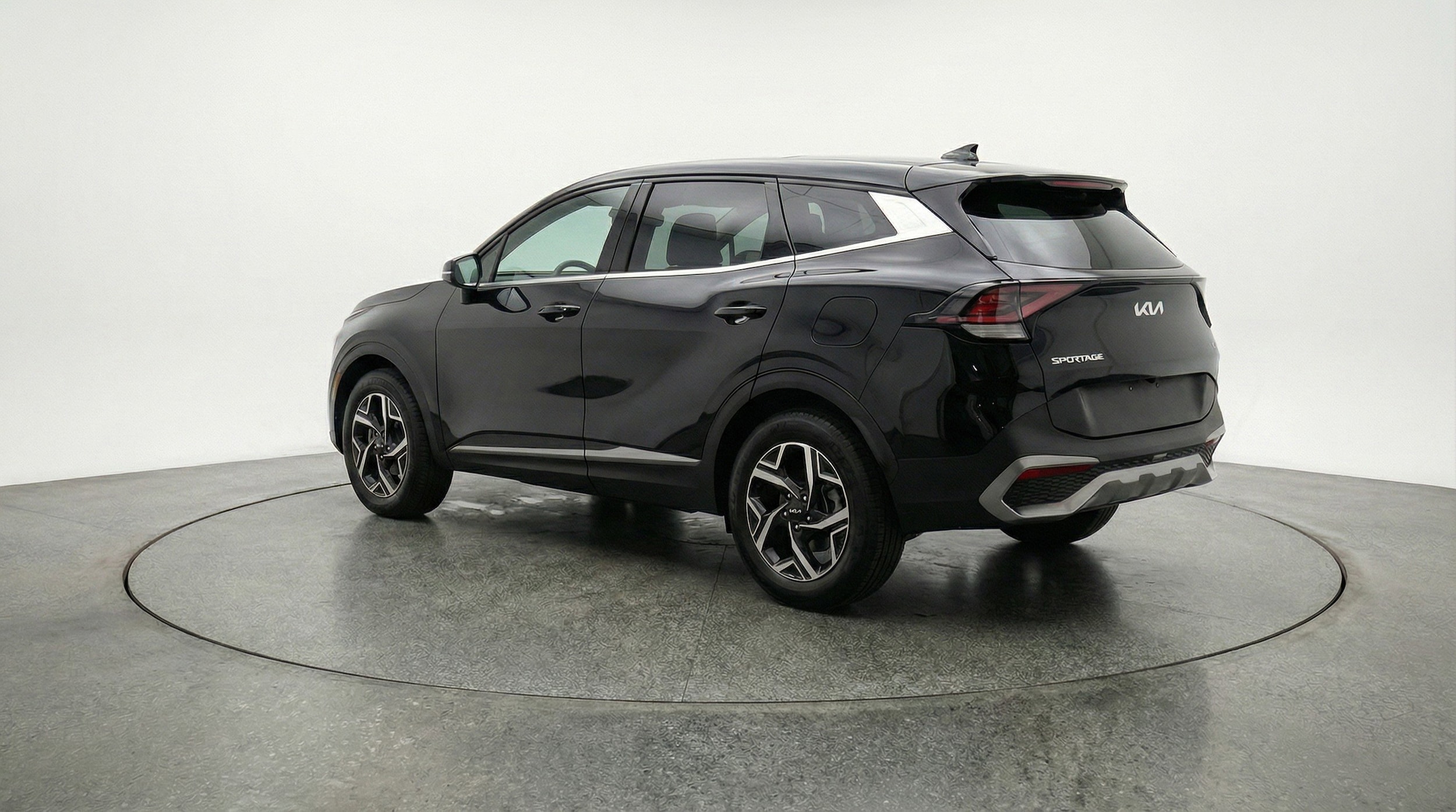 Thumbnail: 2025 Kia Sportage - 6