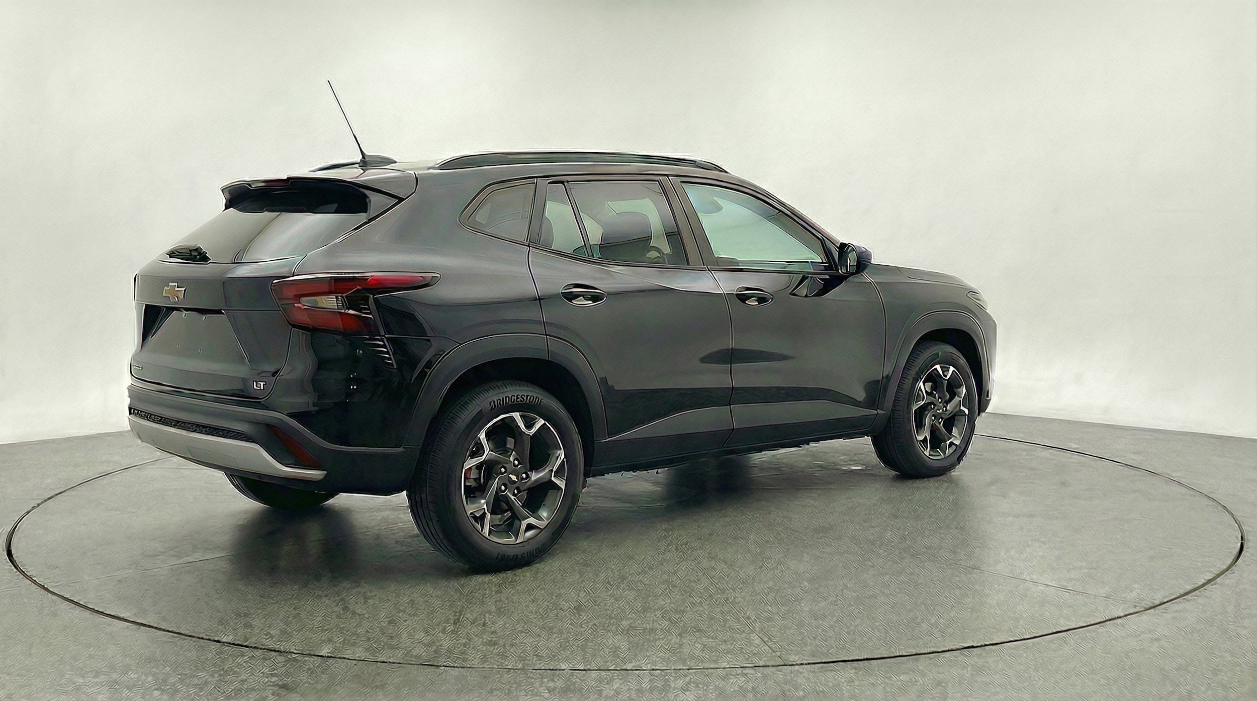 Thumbnail: 2025 Chevrolet Trax - 9