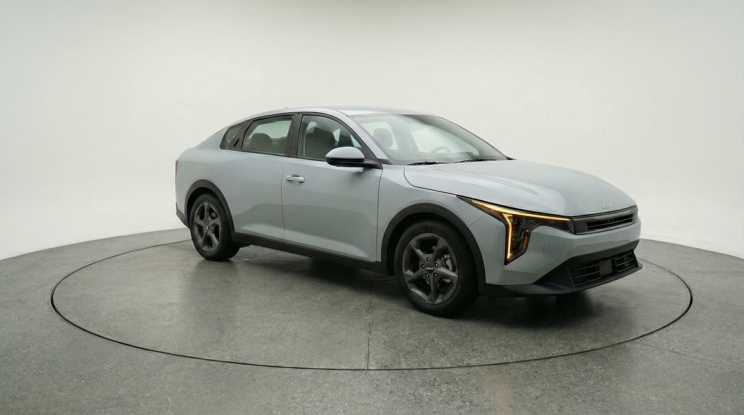 Thumbnail: 2025 Kia K4 - 1