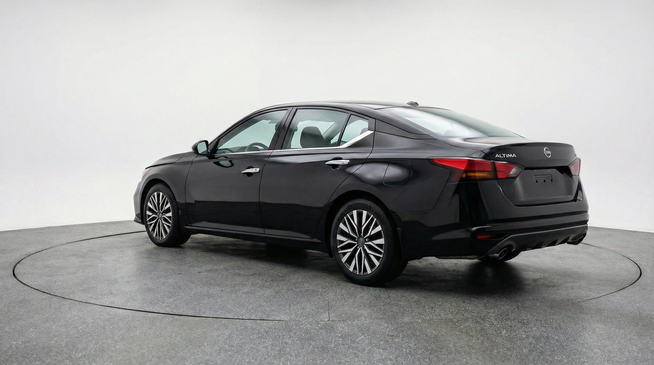 Thumbnail: 2025 Nissan Altima - 6