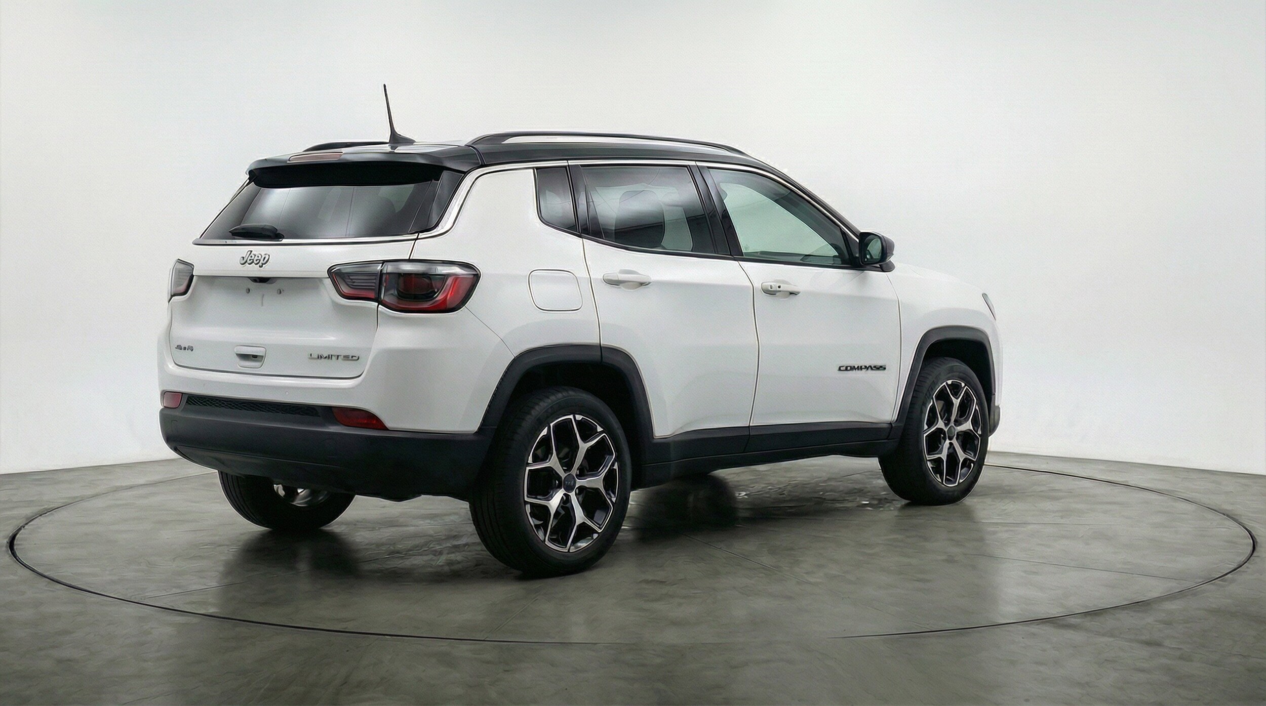 Thumbnail: 2025 Jeep Compass - 9