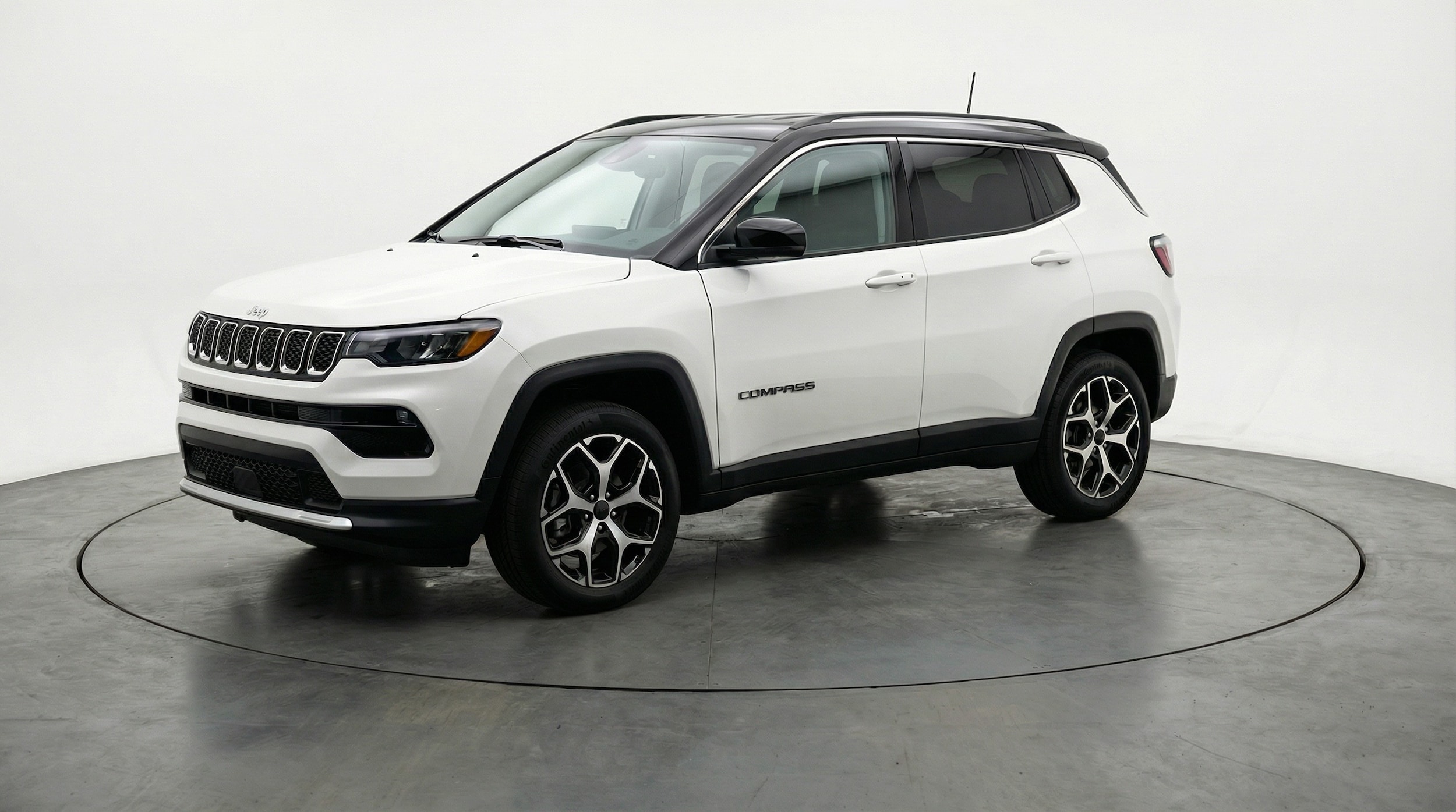Thumbnail: 2025 Jeep Compass - 3