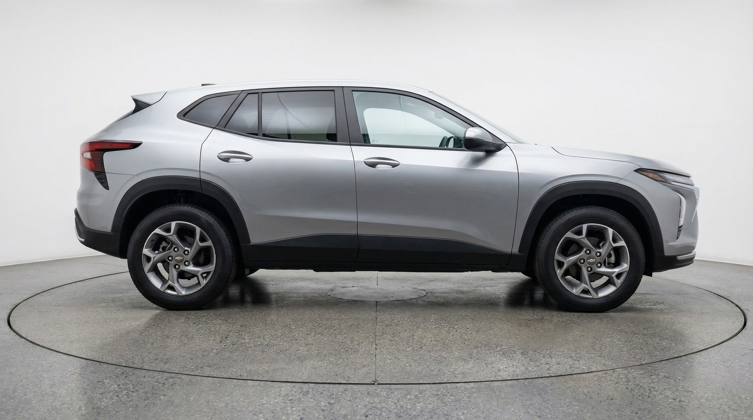 Thumbnail: 2025 Chevrolet Trax - 11