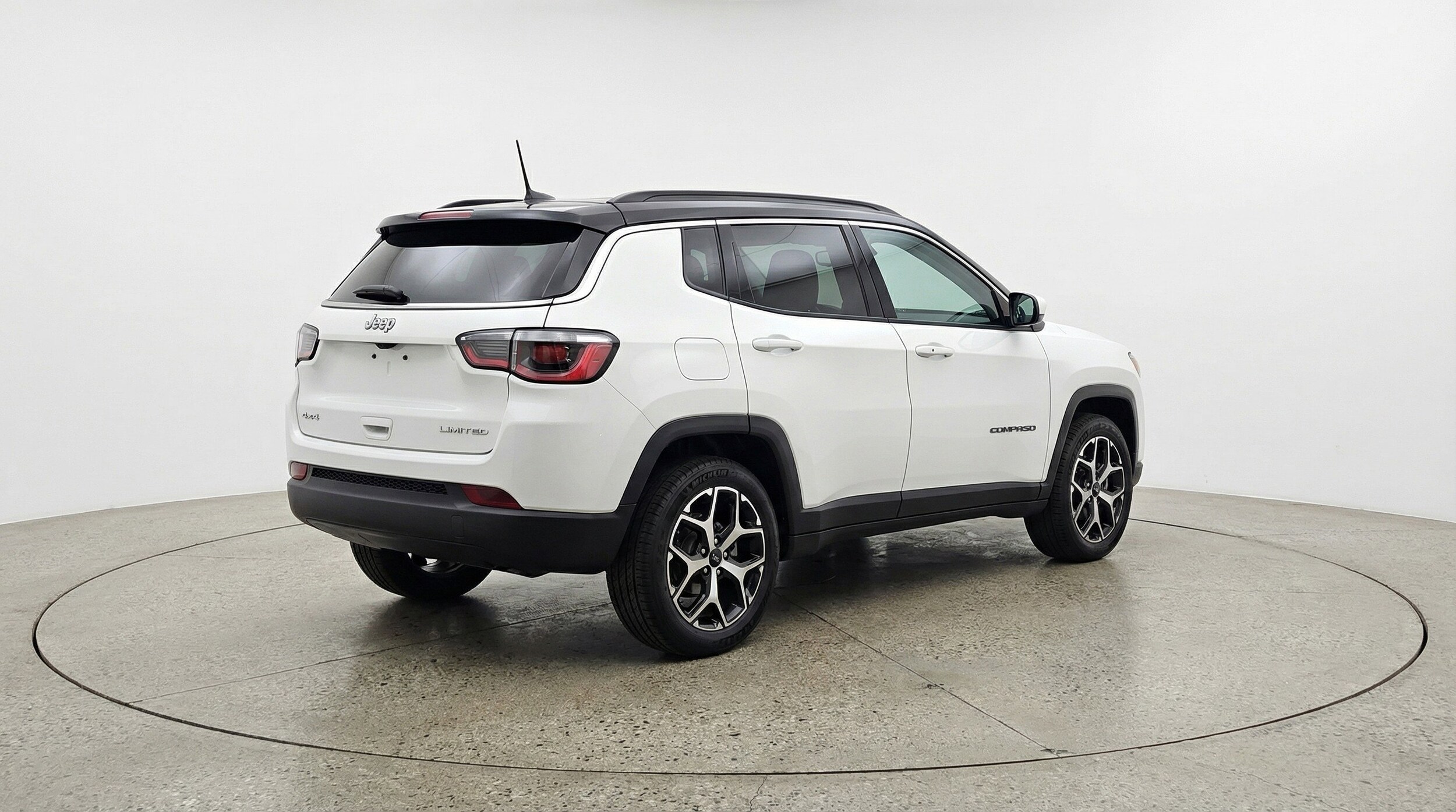 Thumbnail: 2025 Jeep Compass - 9