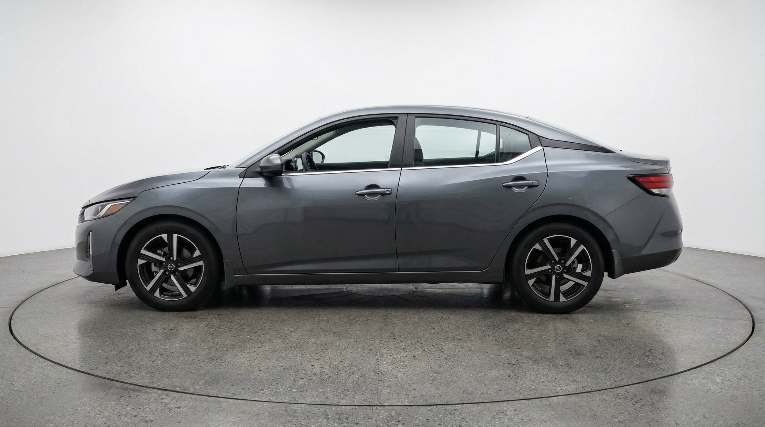 Thumbnail: 2025 Nissan Sentra - 5