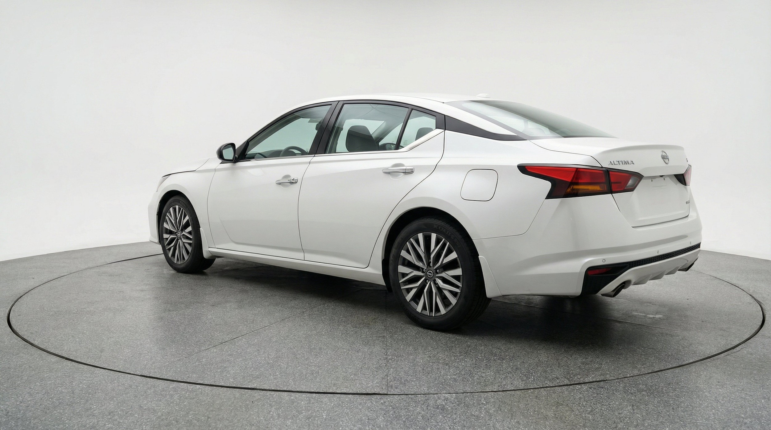 Thumbnail: 2025 Nissan Altima - 6