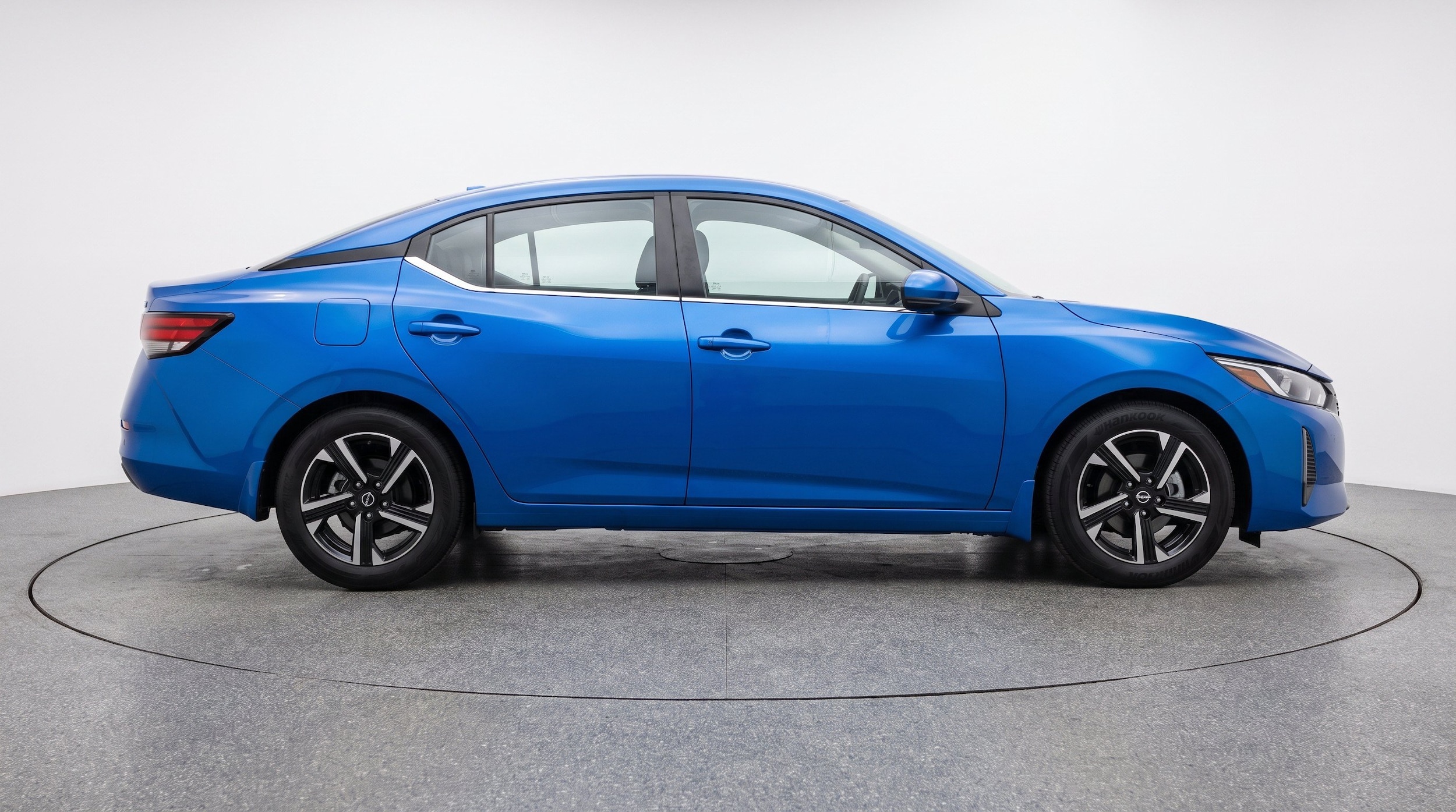 Thumbnail: 2025 Nissan Sentra - 11