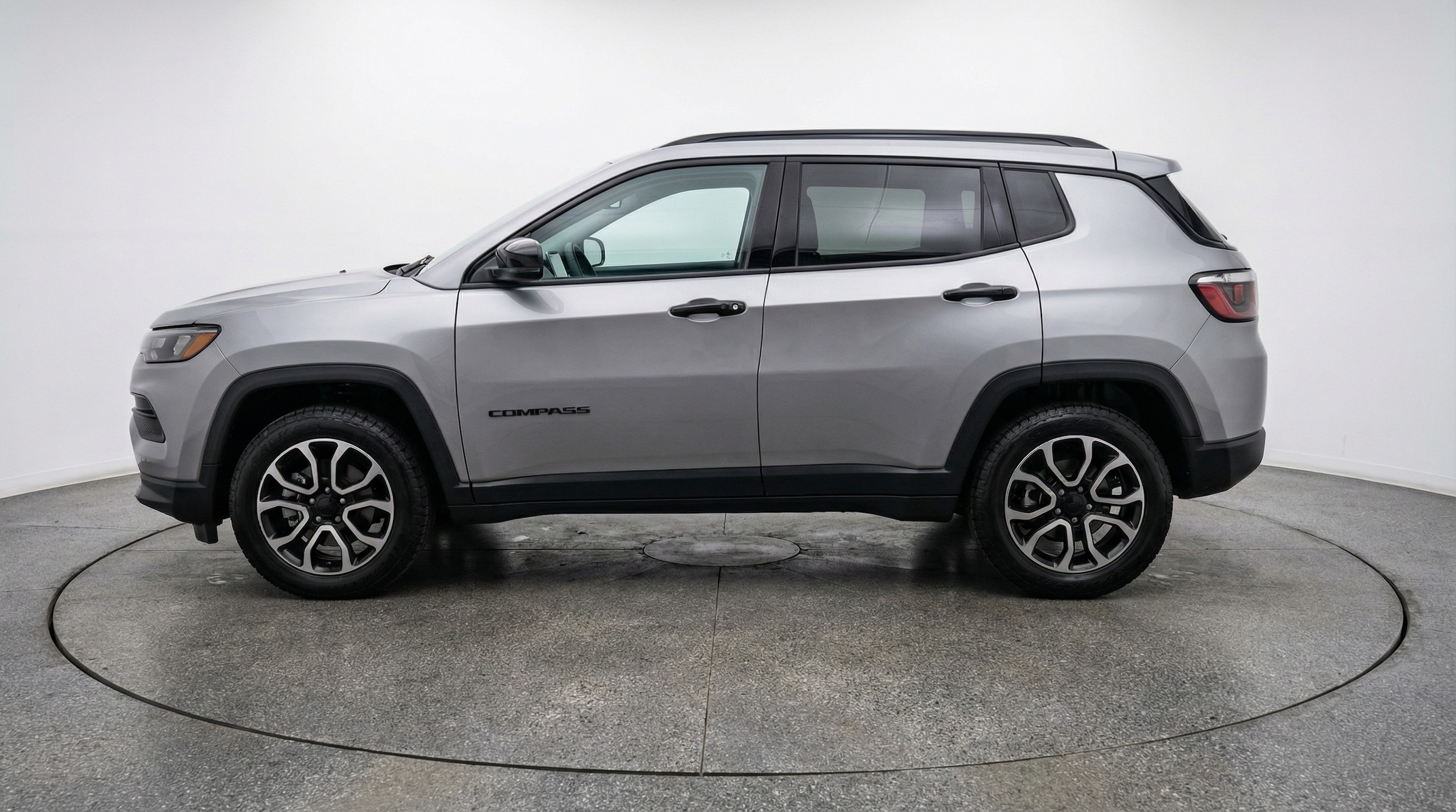 Thumbnail: 2025 Jeep Compass - 4