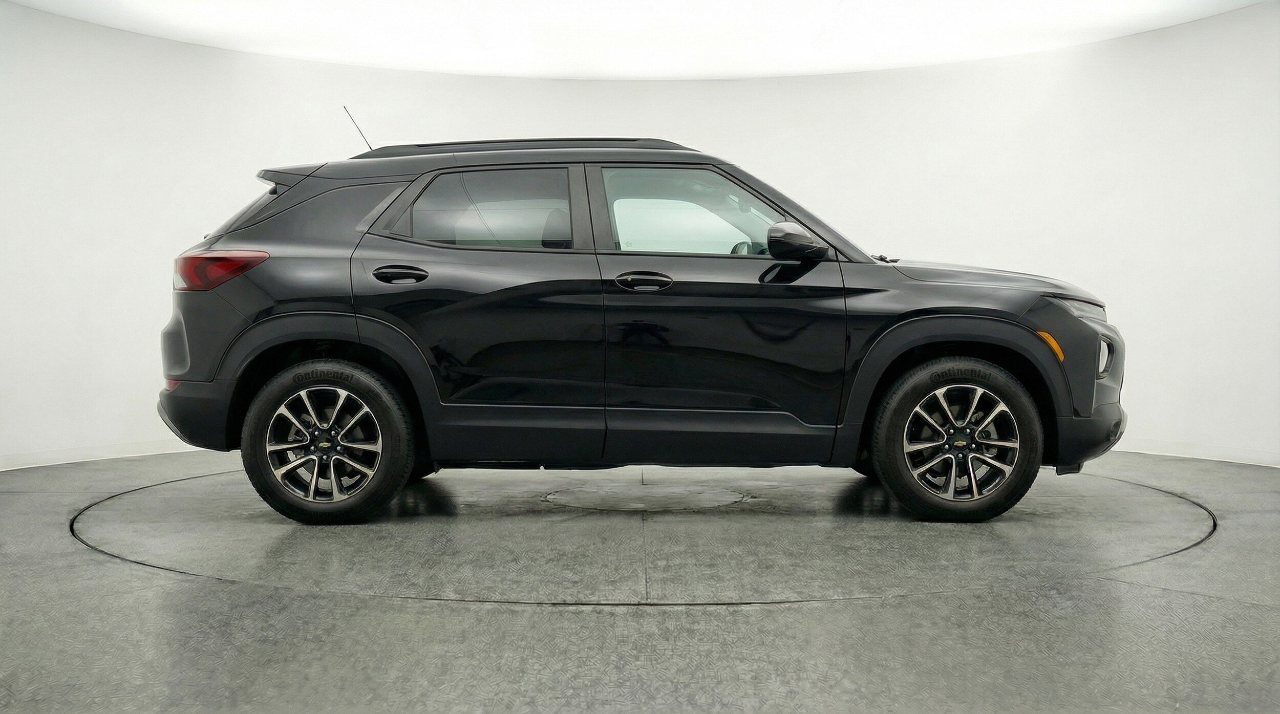 Thumbnail: 2025 Chevrolet TrailBlazer - 11