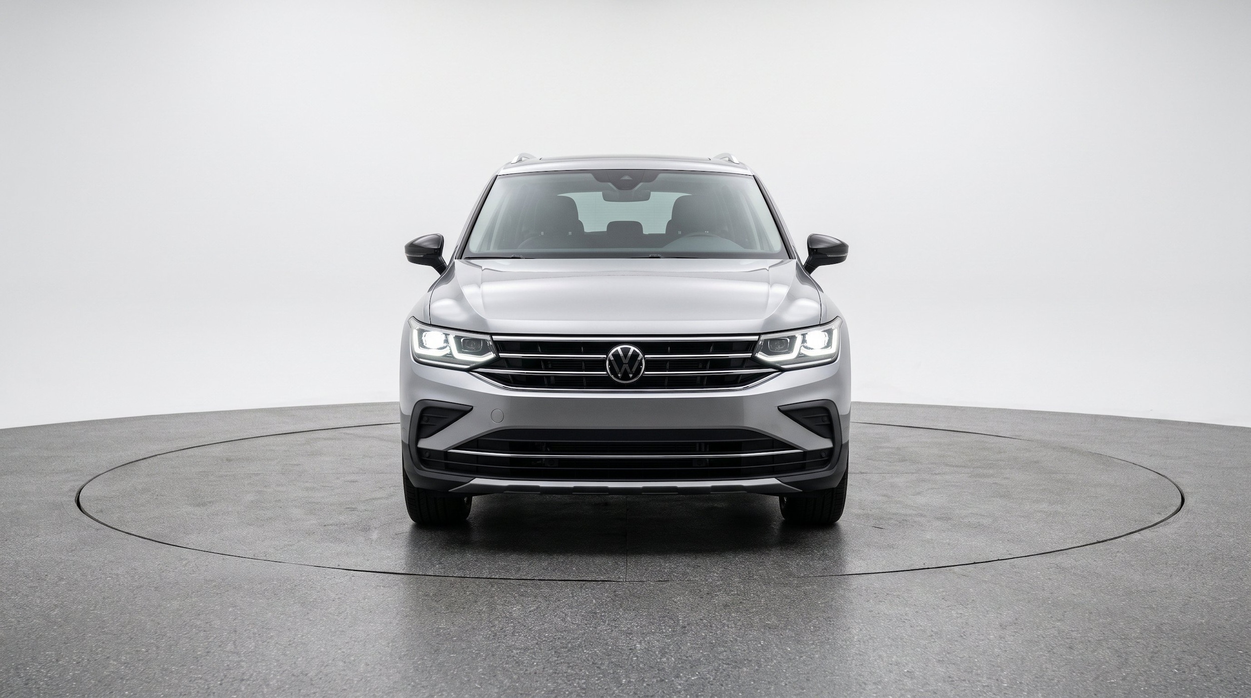 Thumbnail: 2026 Volkswagen Tiguan - 2
