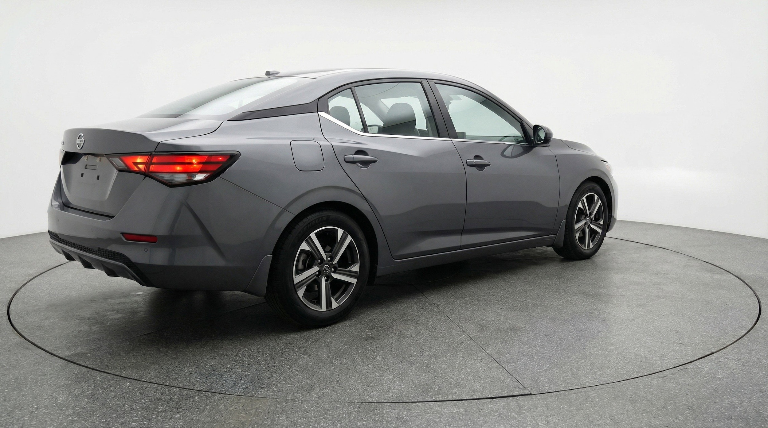 Thumbnail: 2025 Nissan Sentra - 9