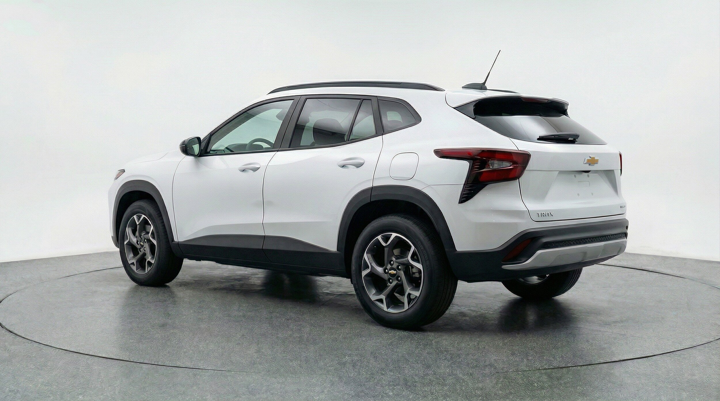 Thumbnail: 2025 Chevrolet Trax - 6