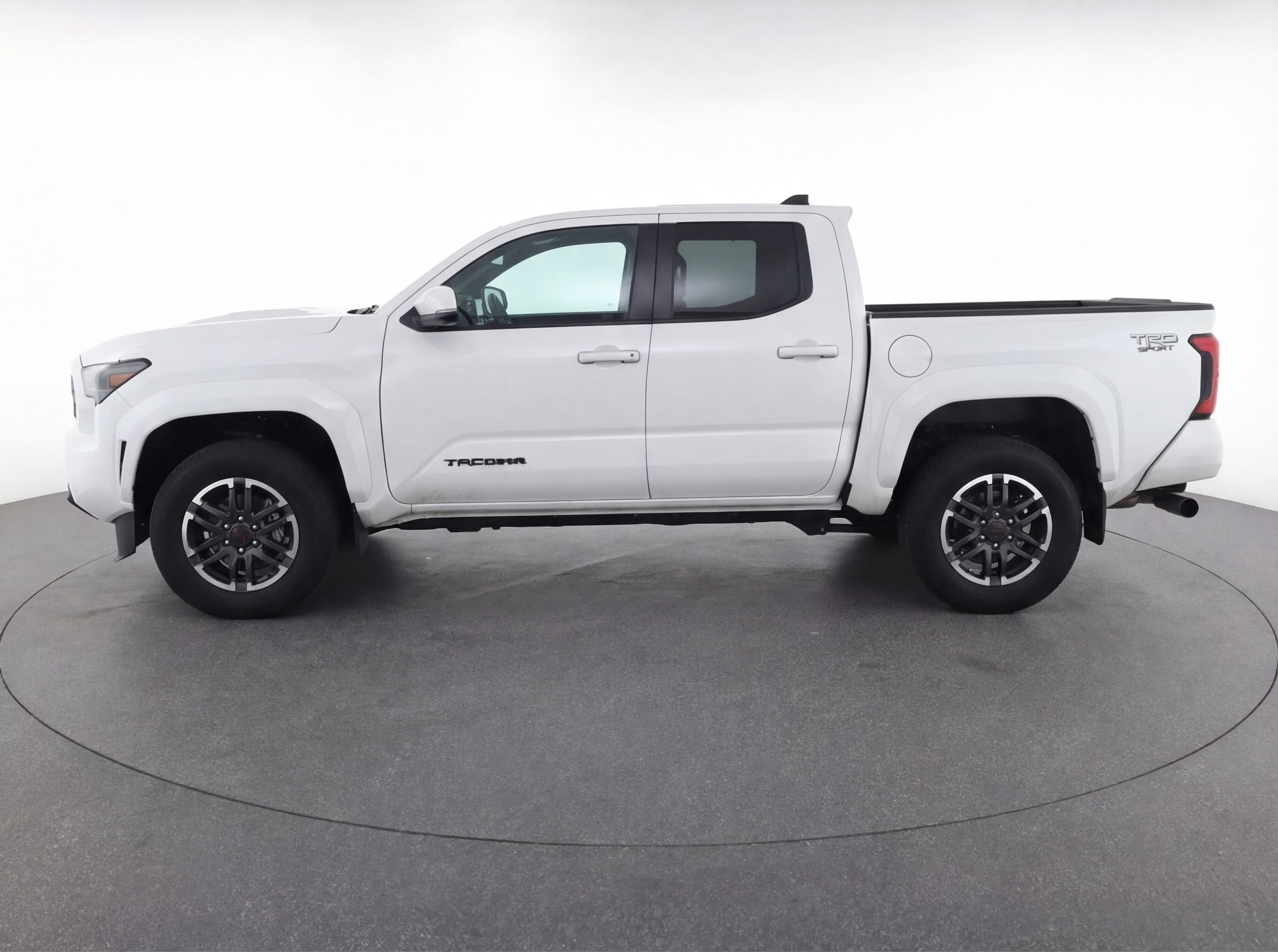 Thumbnail: 2024 Toyota Tacoma - 4