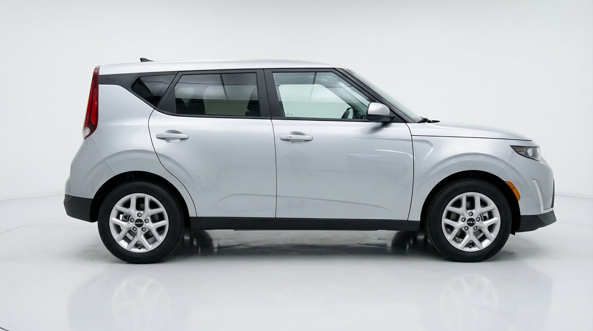 Thumbnail: 2025 Kia Soul - 8