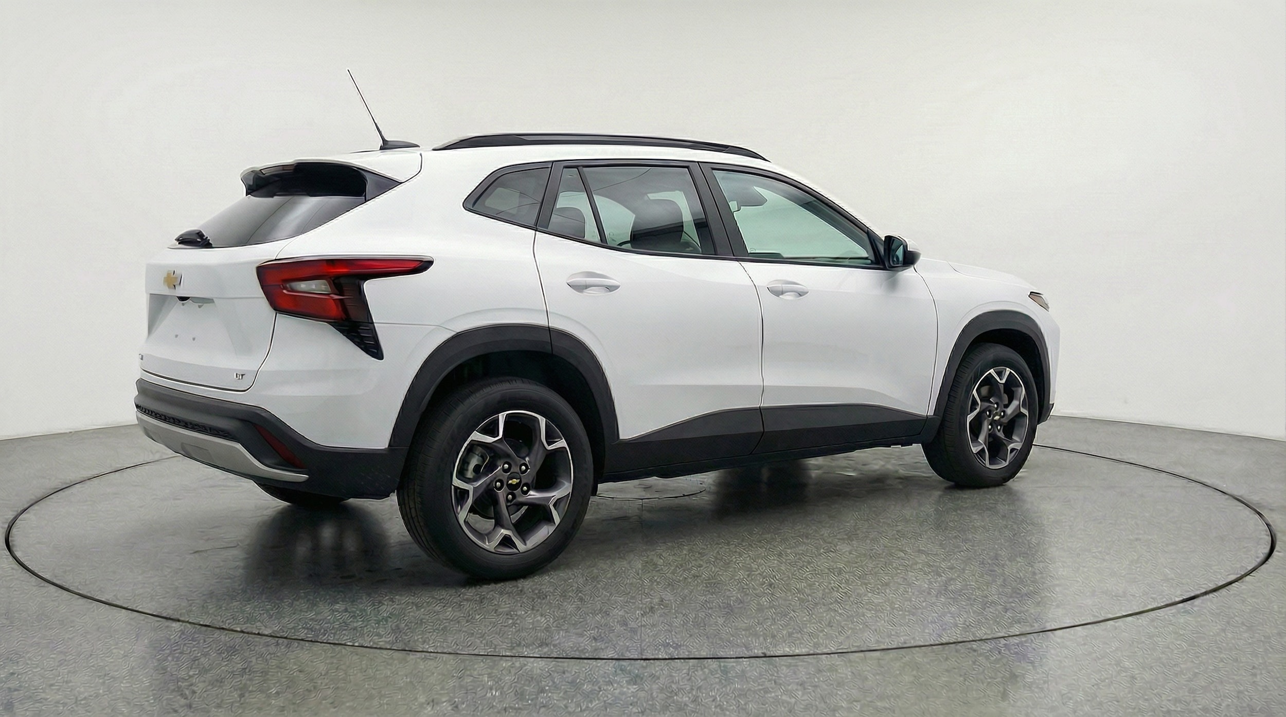 Thumbnail: 2025 Chevrolet Trax - 7