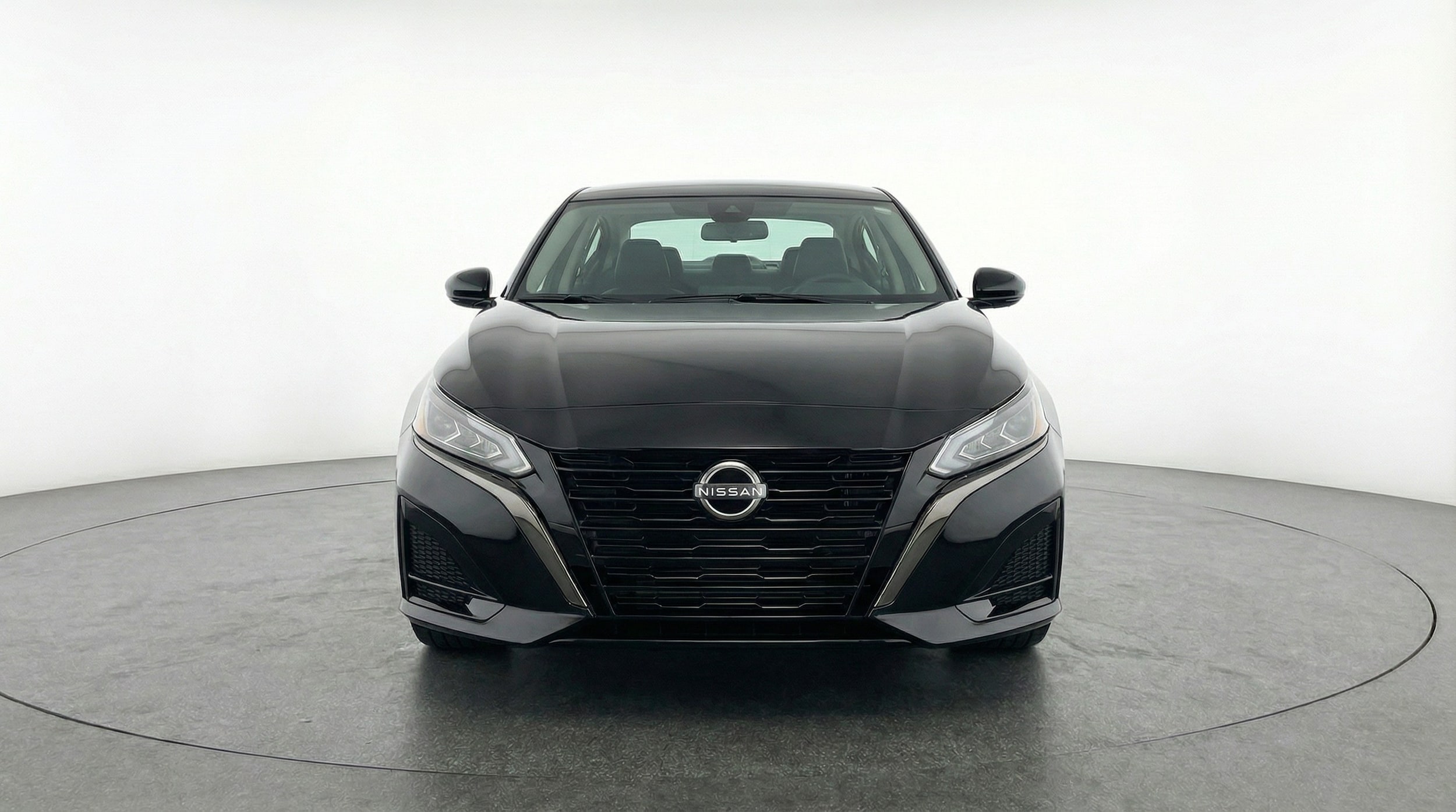 Thumbnail: 2025 Nissan Altima - 2