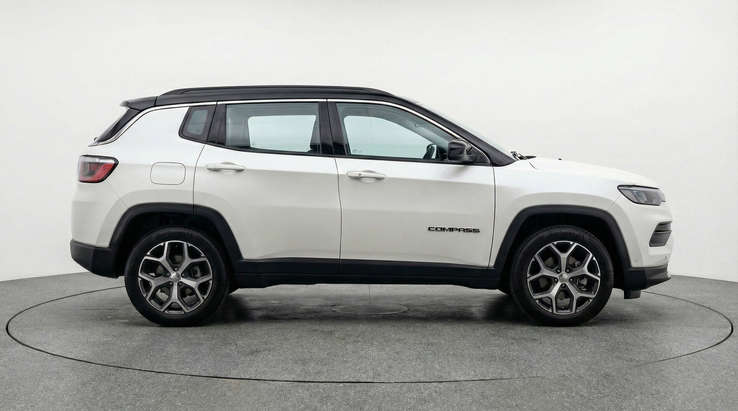 Thumbnail: 2025 Jeep Compass - 11