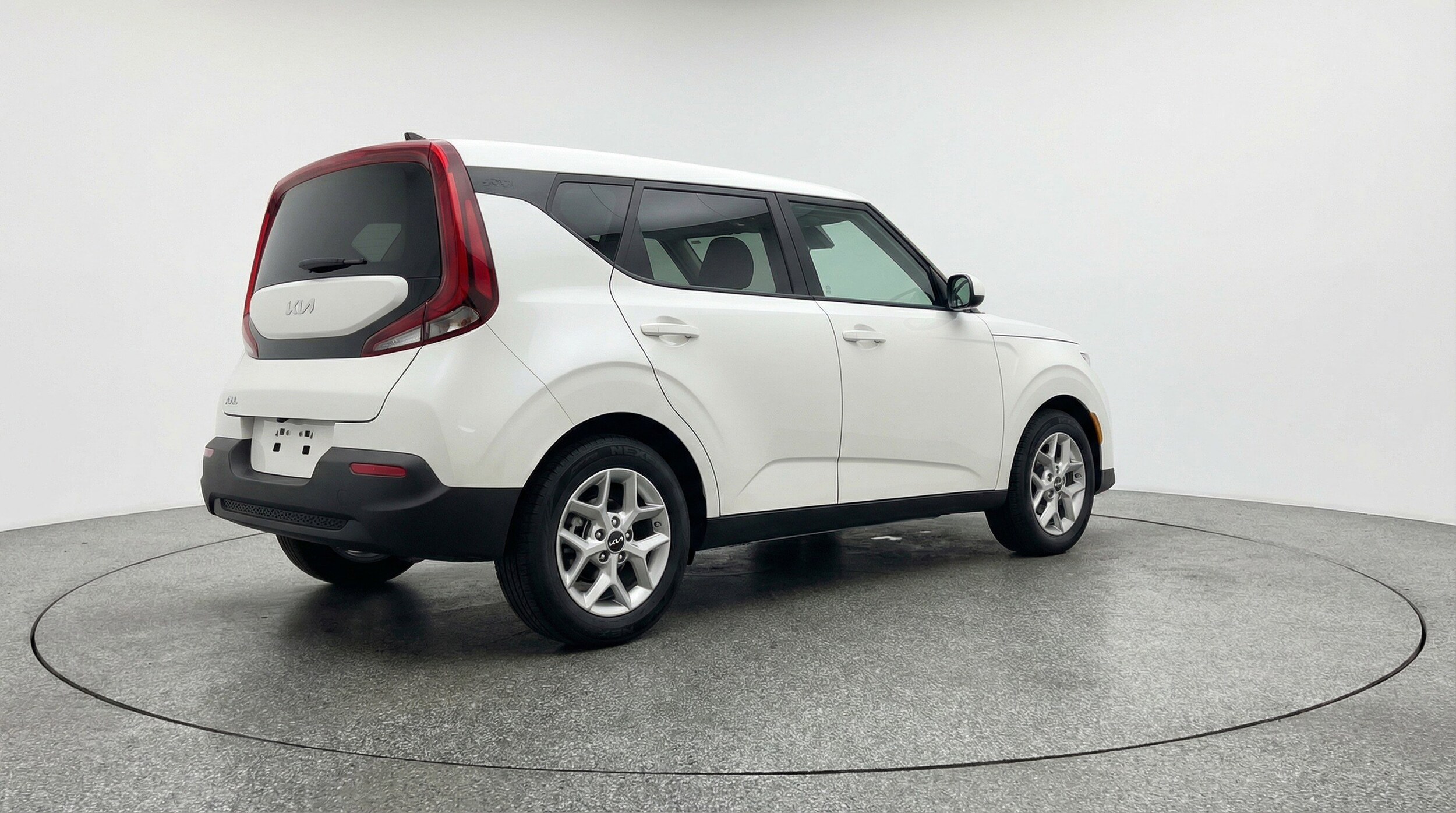 Thumbnail: 2025 Kia Soul - 9