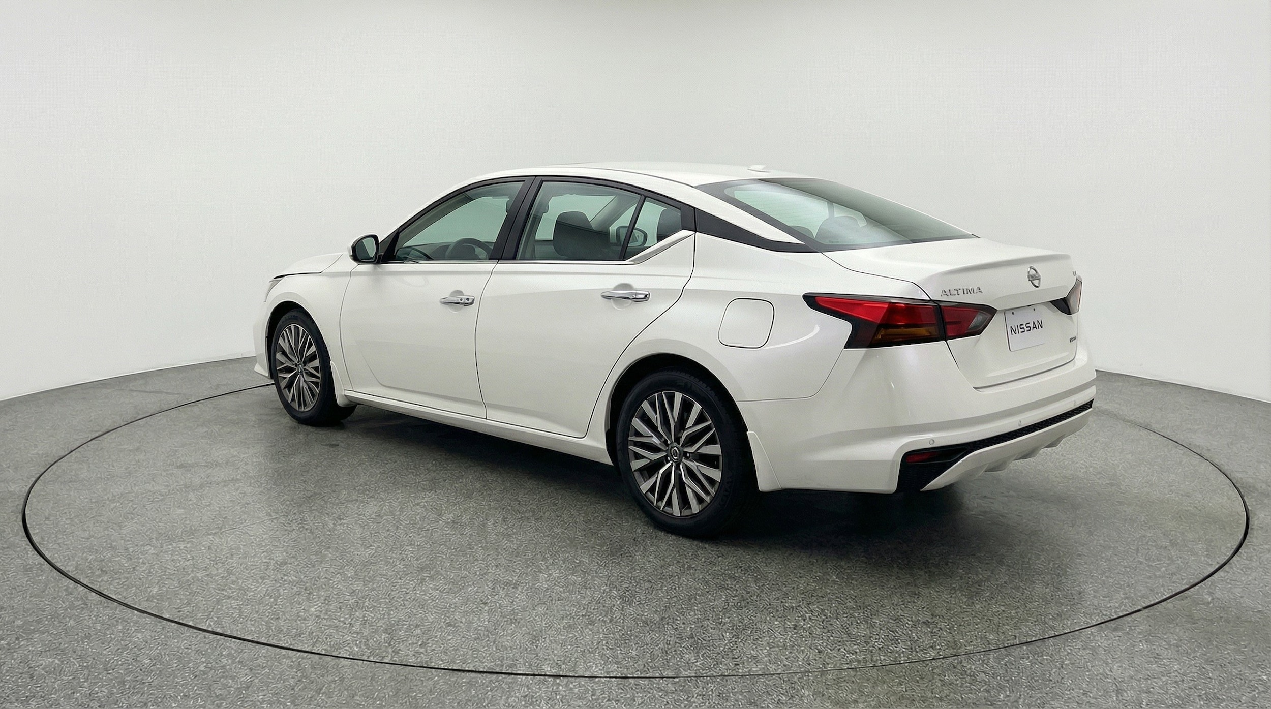 Thumbnail: 2025 Nissan Altima - 6