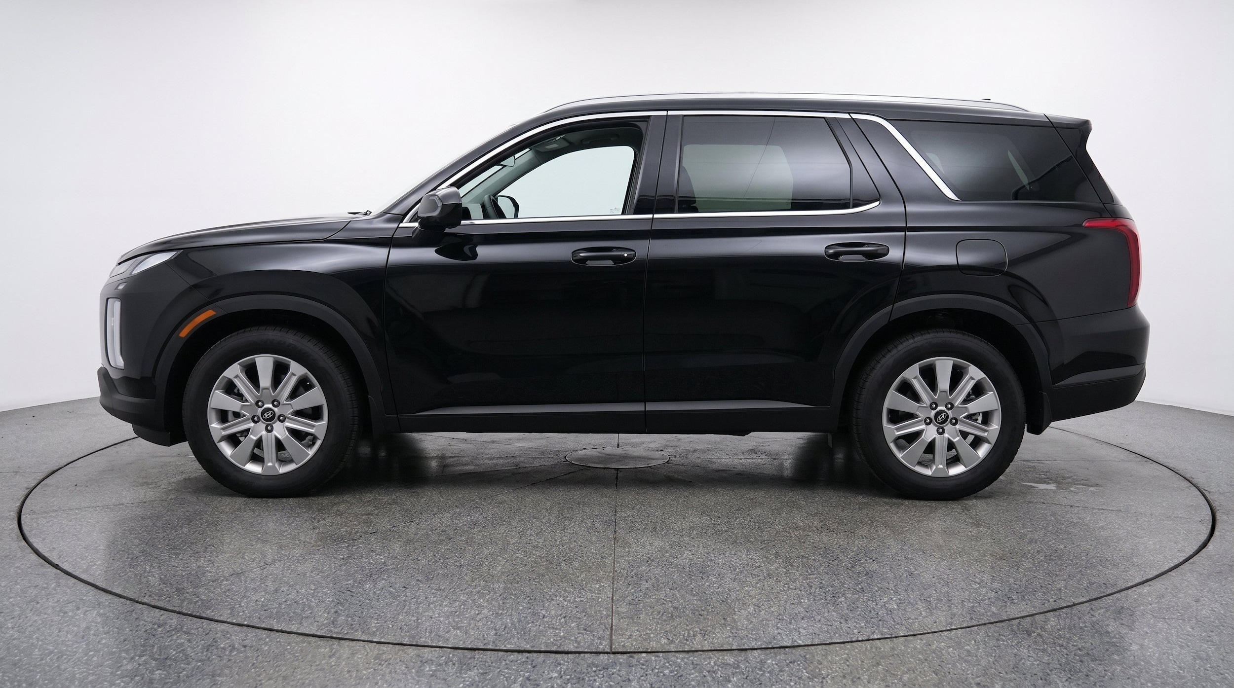 Thumbnail: 2025 Hyundai Palisade - 5