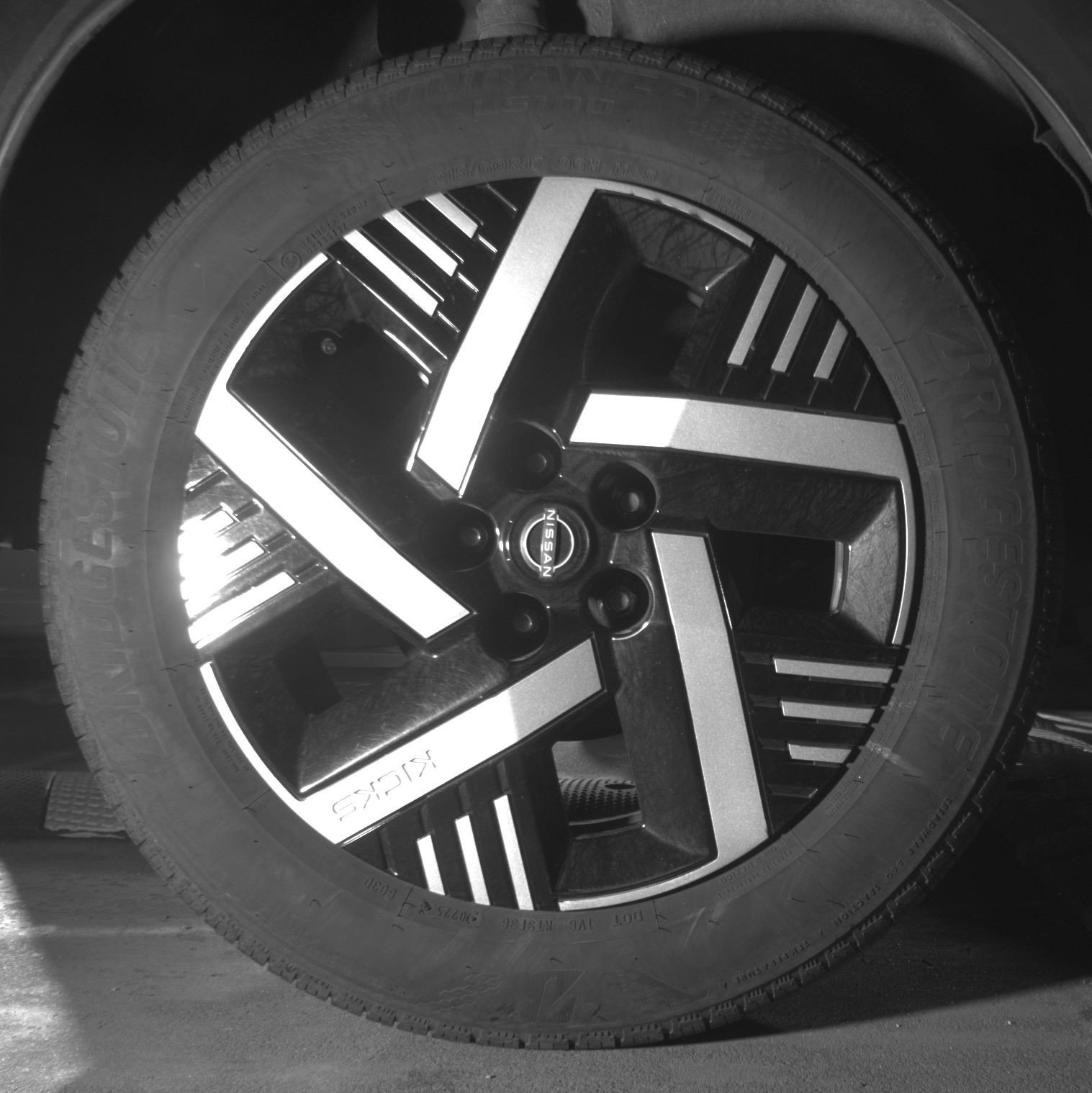 Thumbnail: 2025 Nissan Kicks - 15