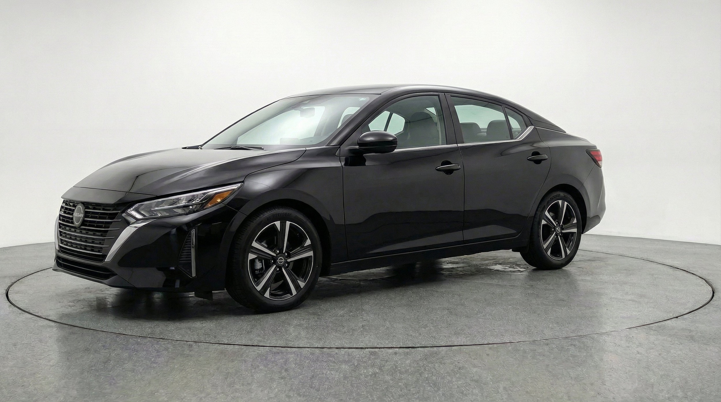 Thumbnail: 2025 Nissan Sentra - 3