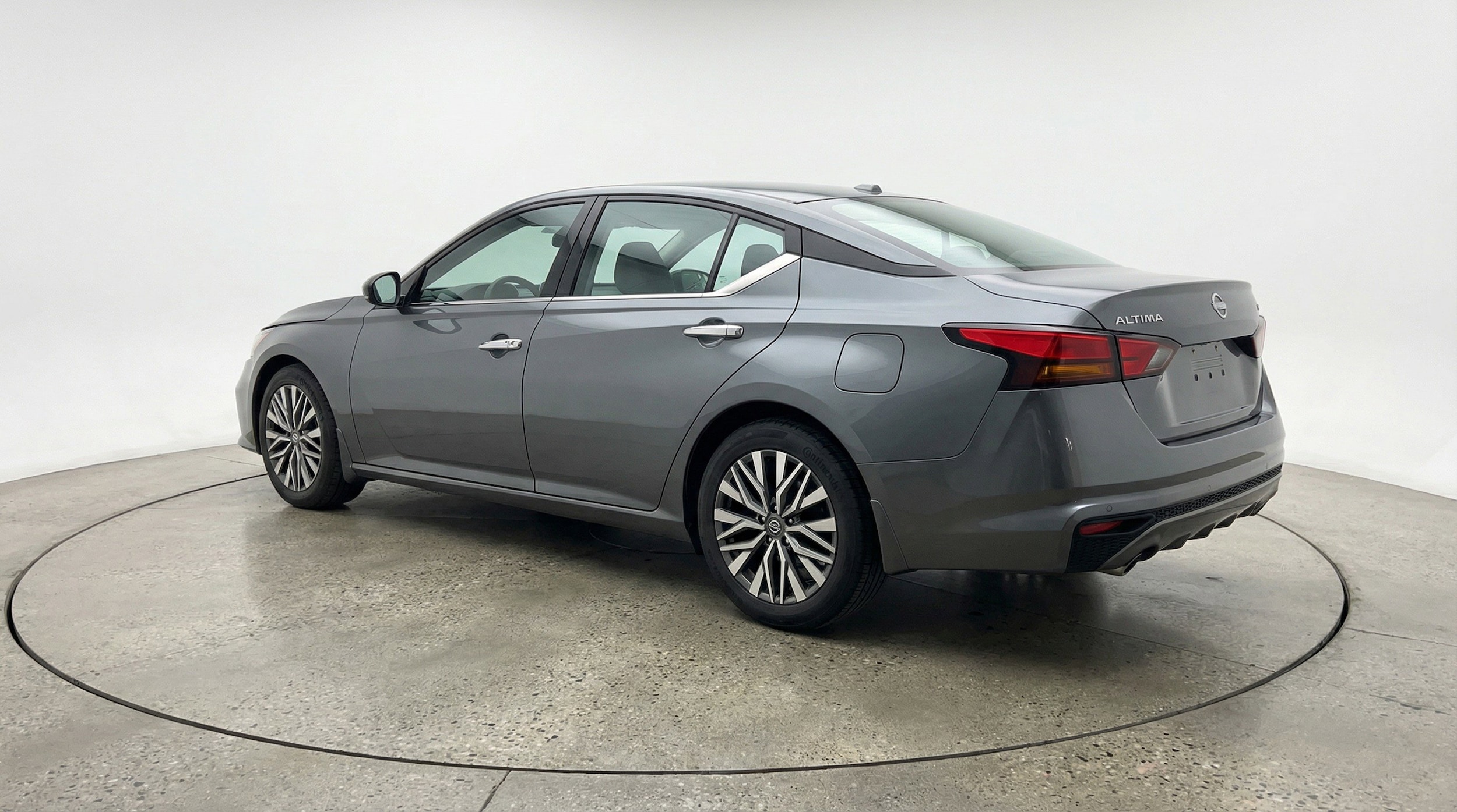 Thumbnail: 2025 Nissan Altima - 6